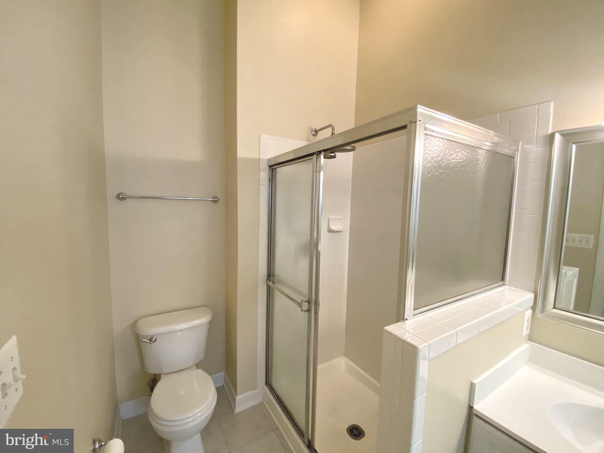 WAVERLY WOODS - Residential Lease