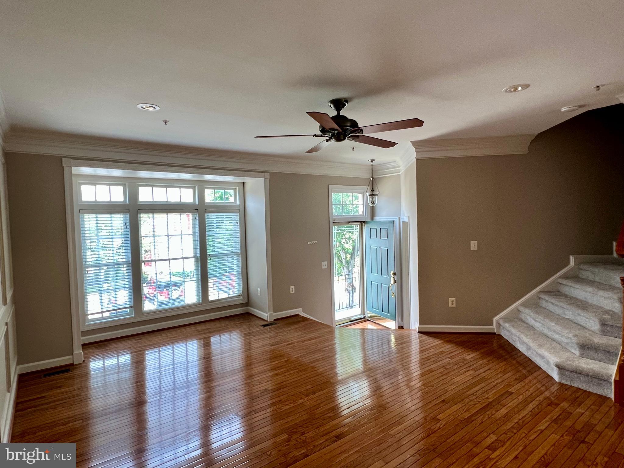 WAVERLY WOODS - Residential Lease