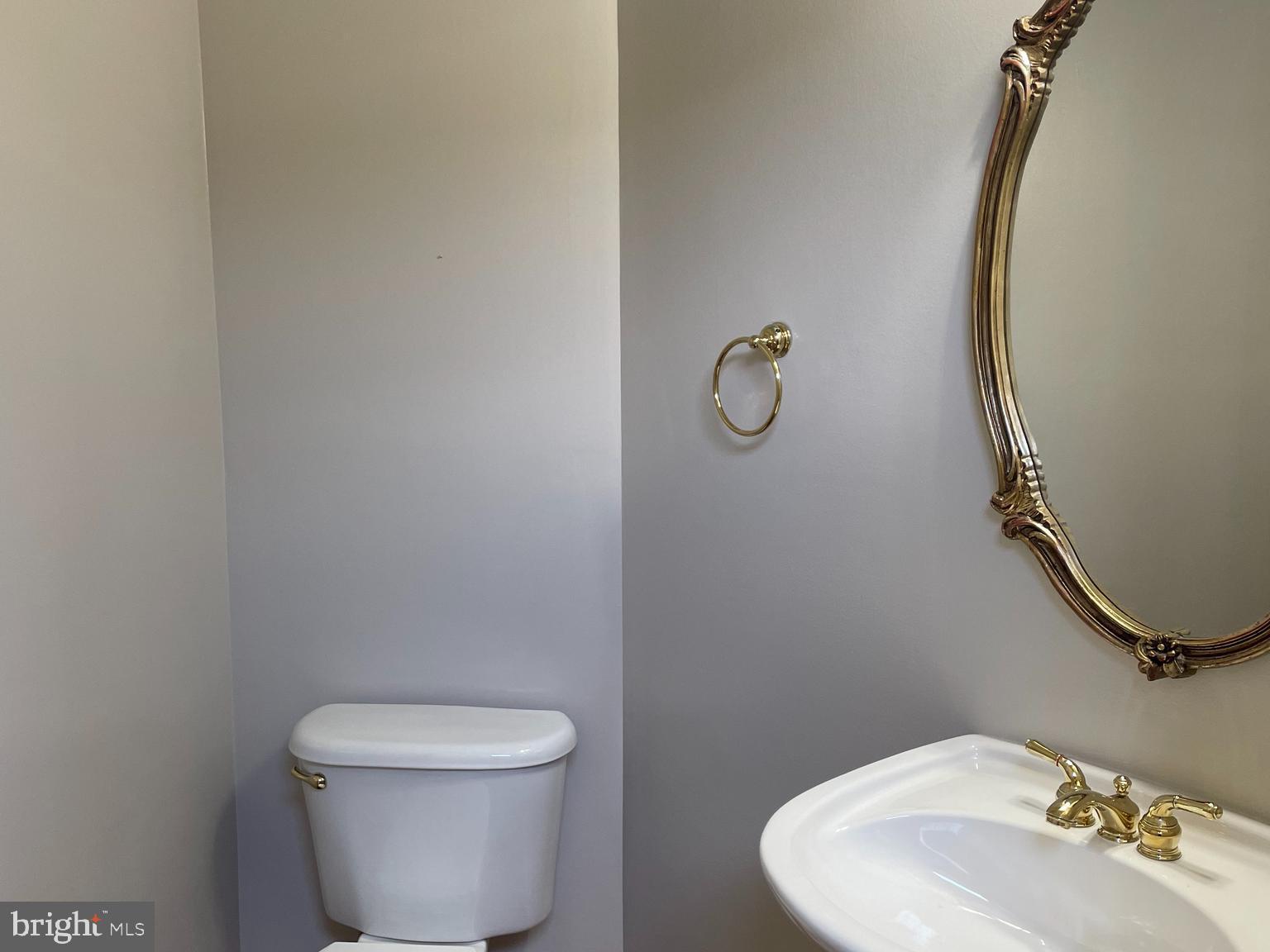 WAVERLY WOODS - Residential Lease