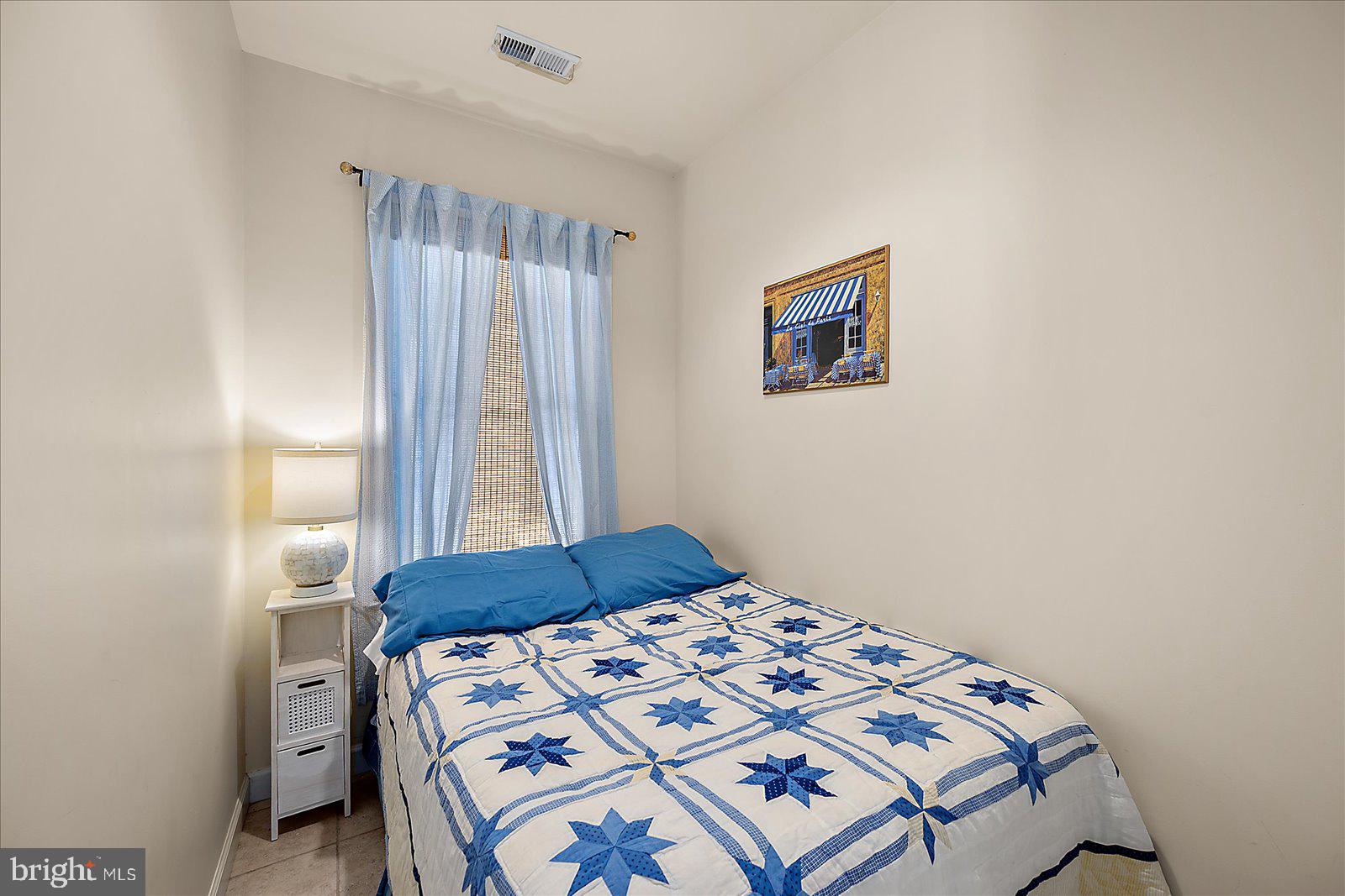 ISLE OF WIGHT TRAILER PK - Residential