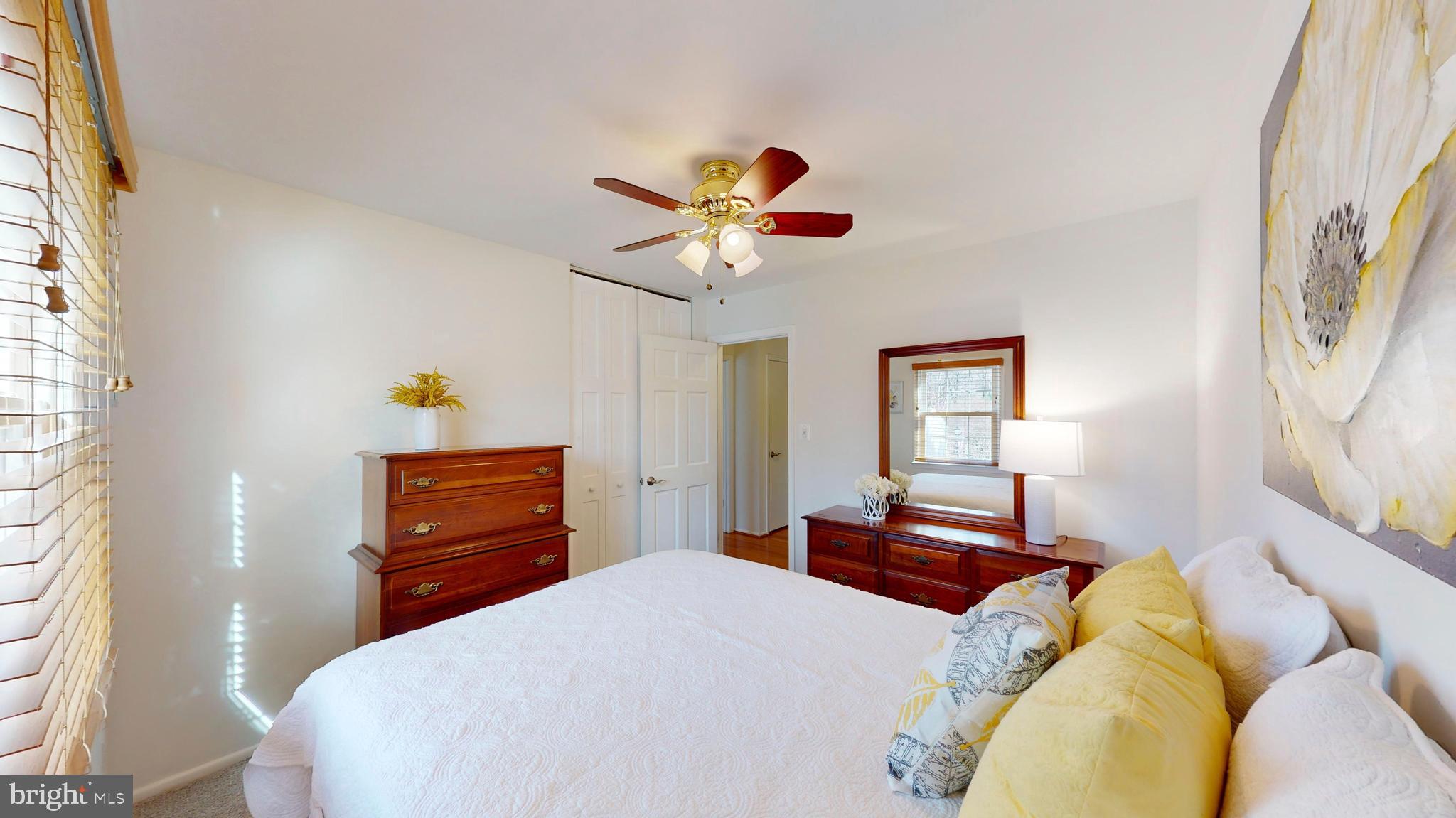 HICKORY FARMS - Residential