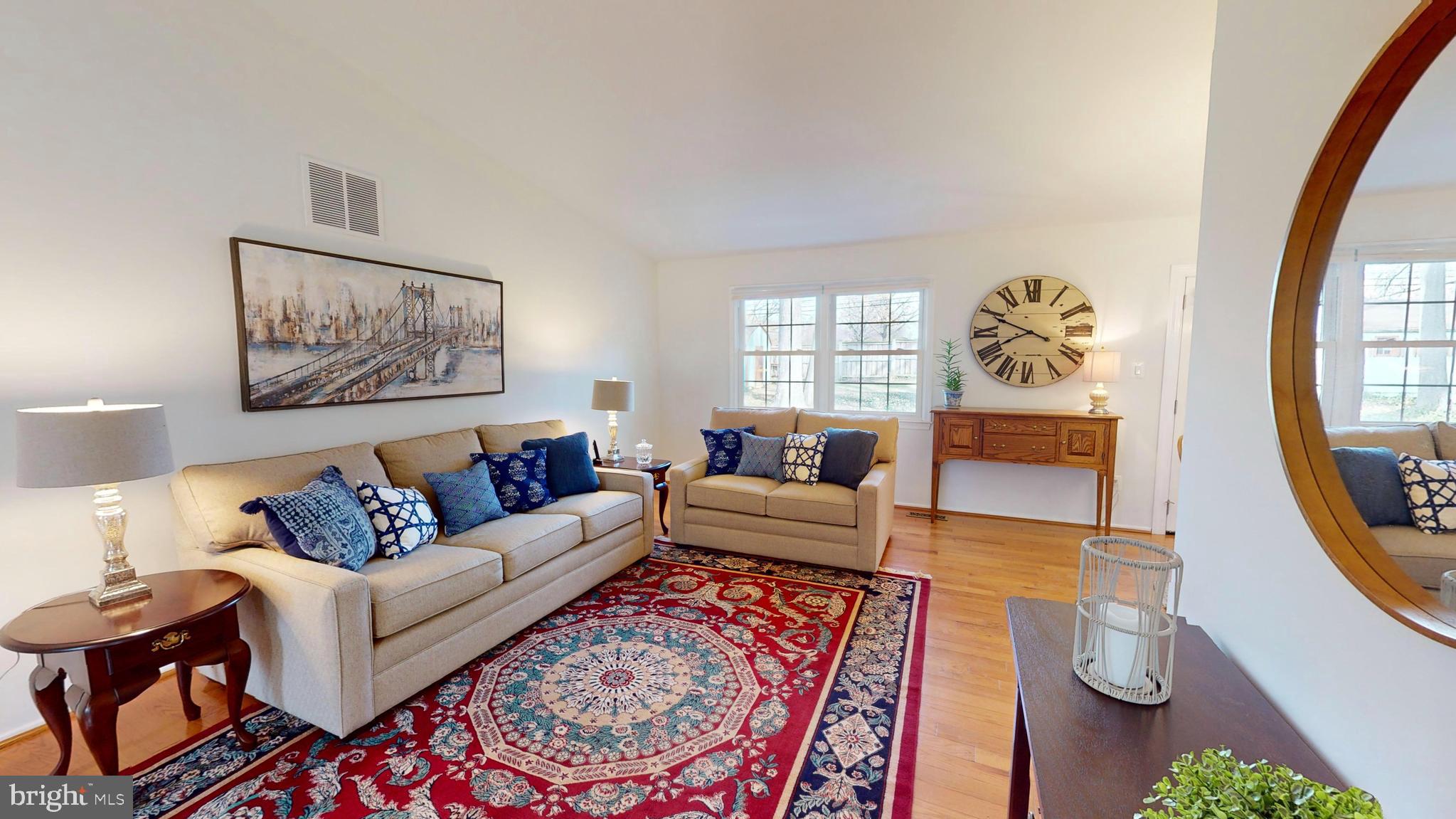 HICKORY FARMS - Residential