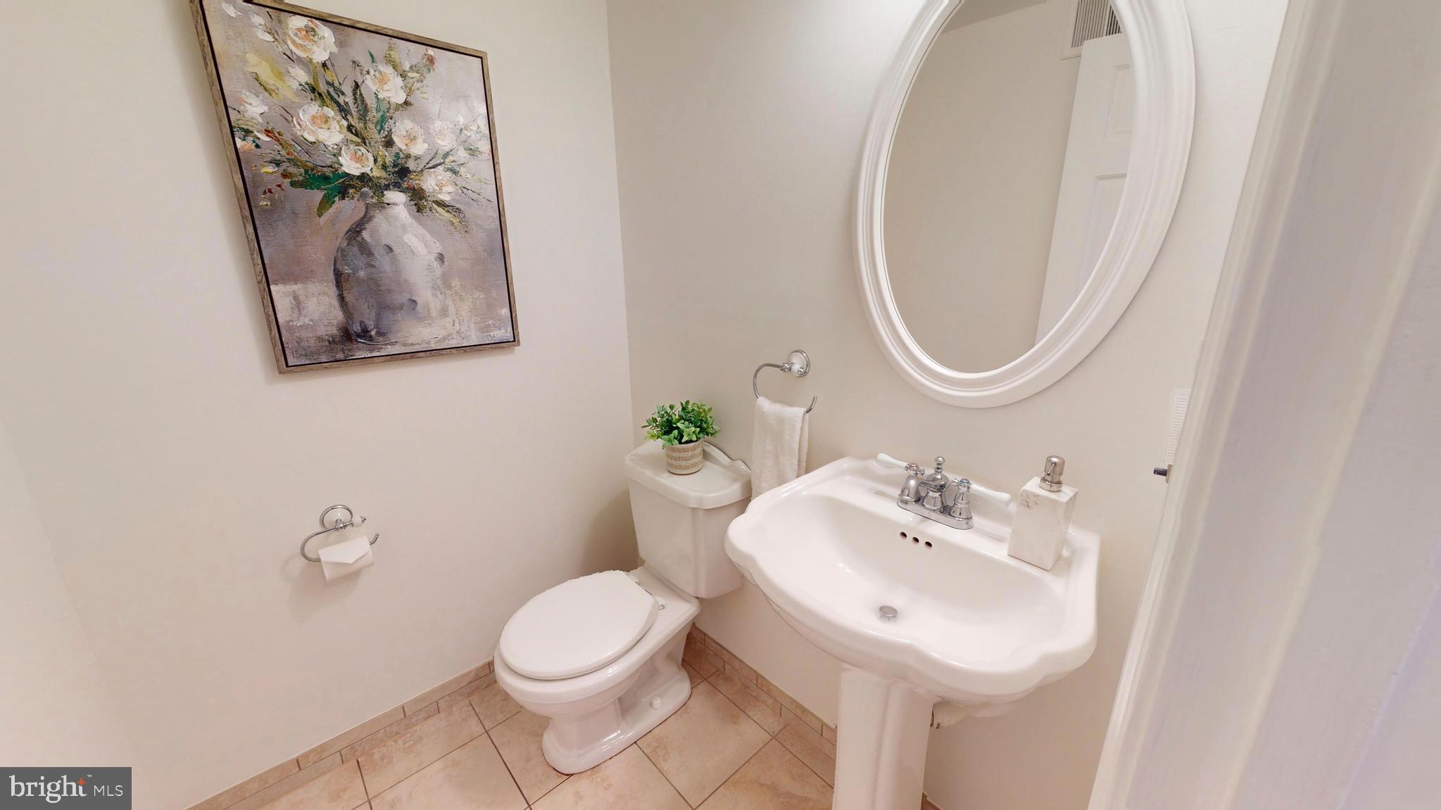 HICKORY FARMS - Residential