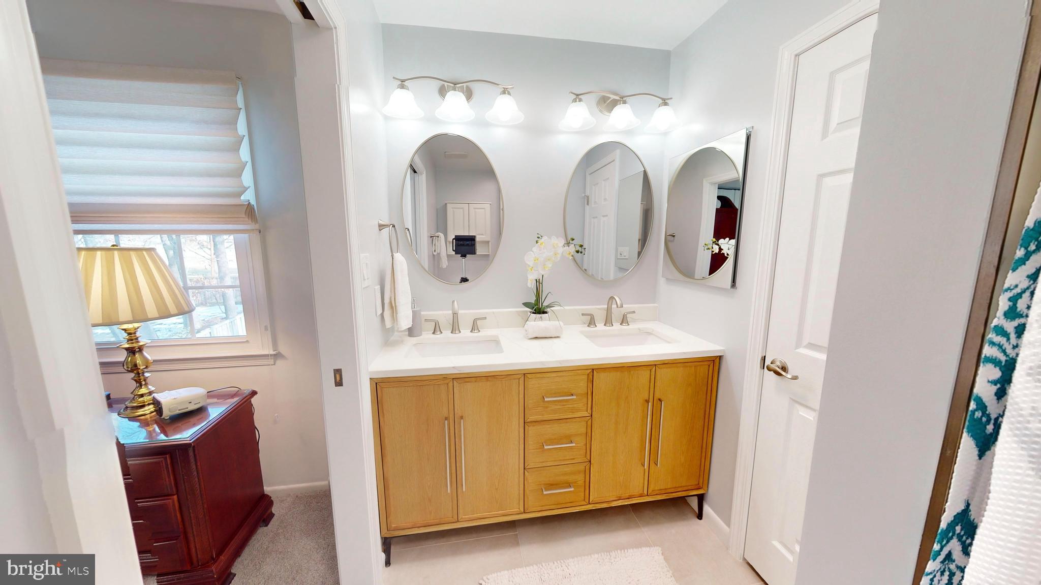 HICKORY FARMS - Residential