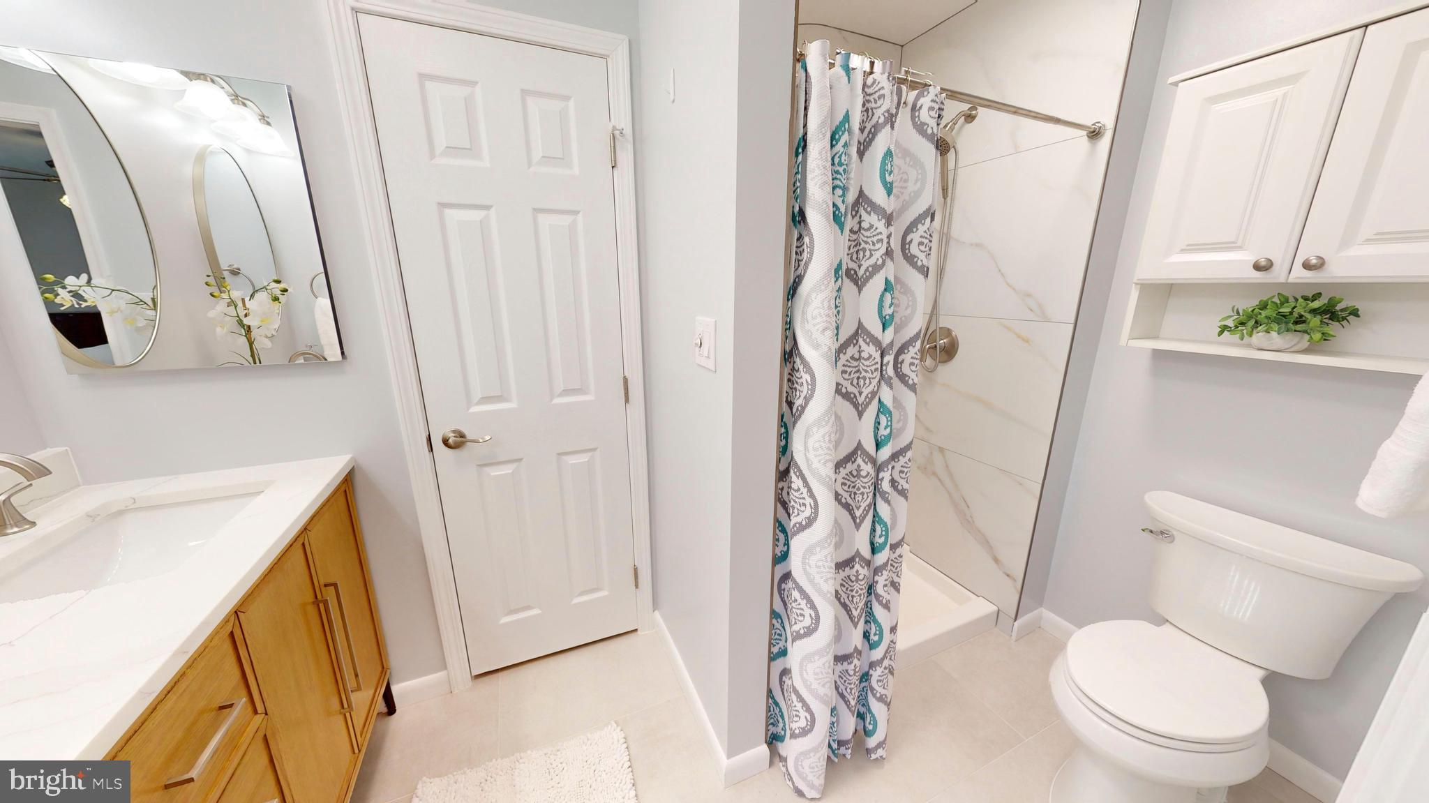 HICKORY FARMS - Residential