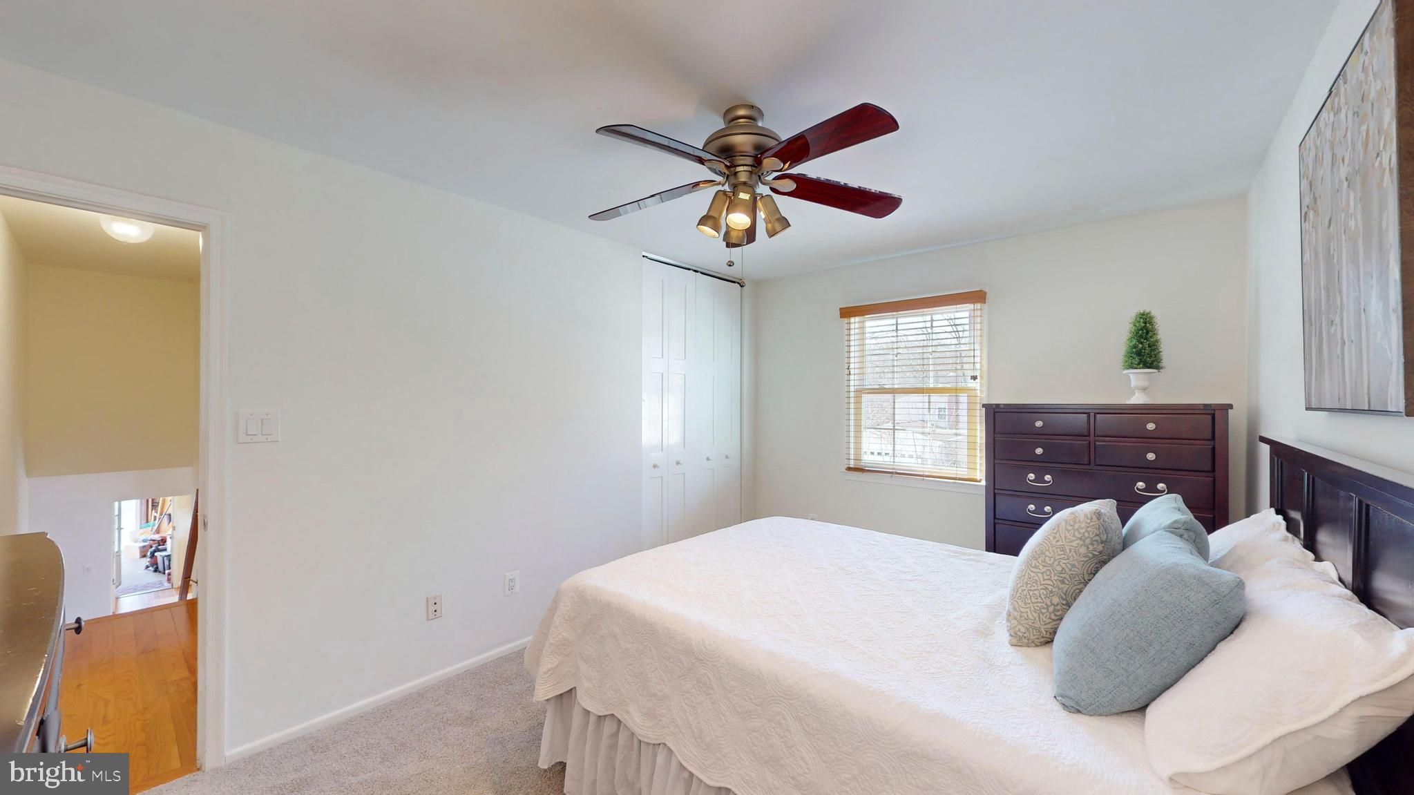 HICKORY FARMS - Residential