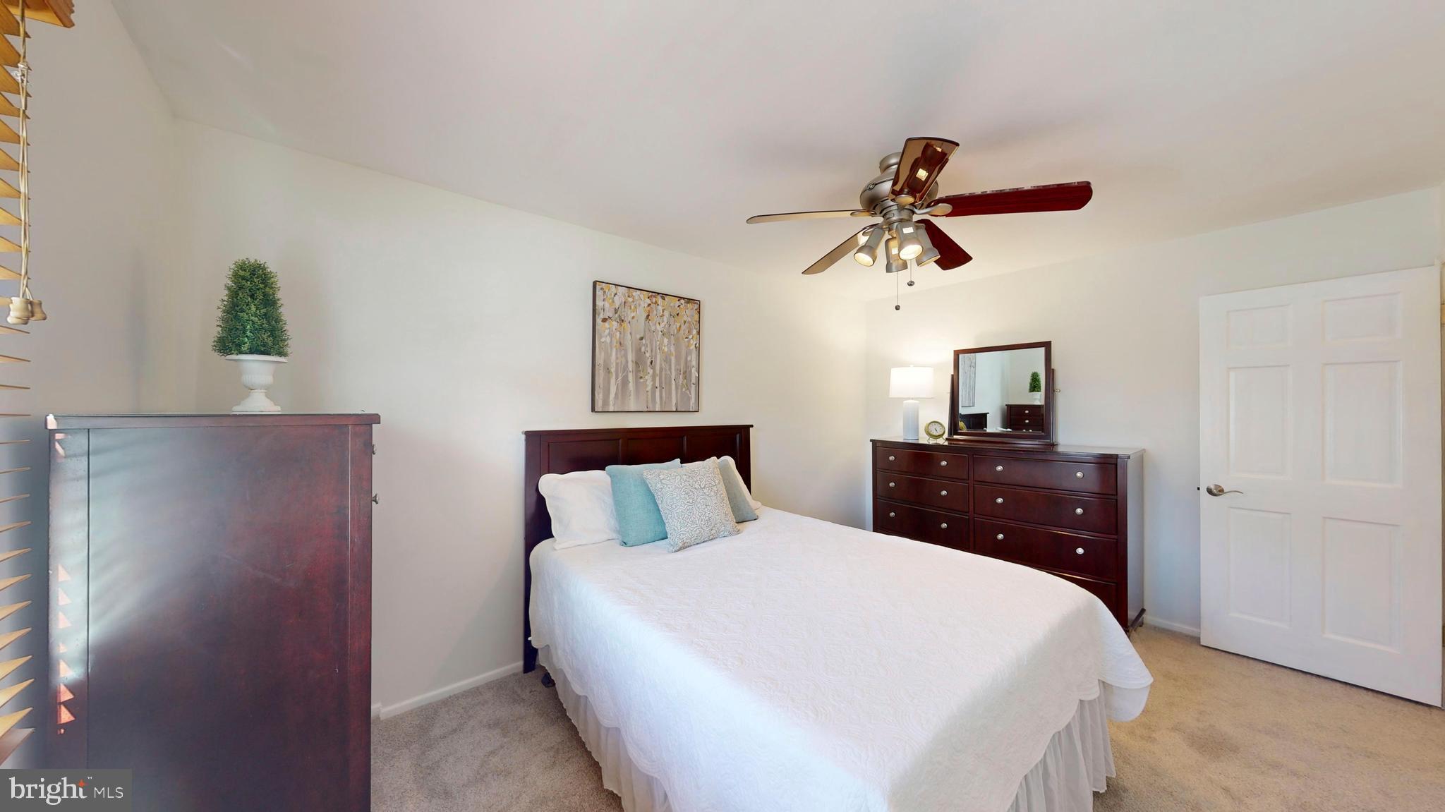 HICKORY FARMS - Residential