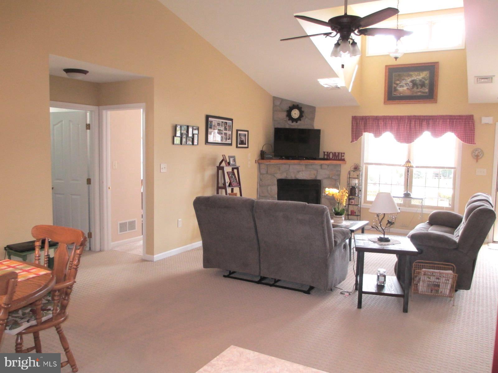 BROOKSHIRE - Residential
