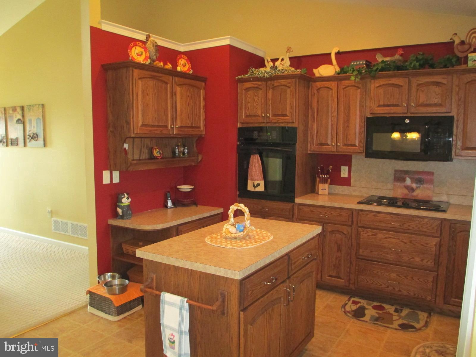 BROOKSHIRE - Residential