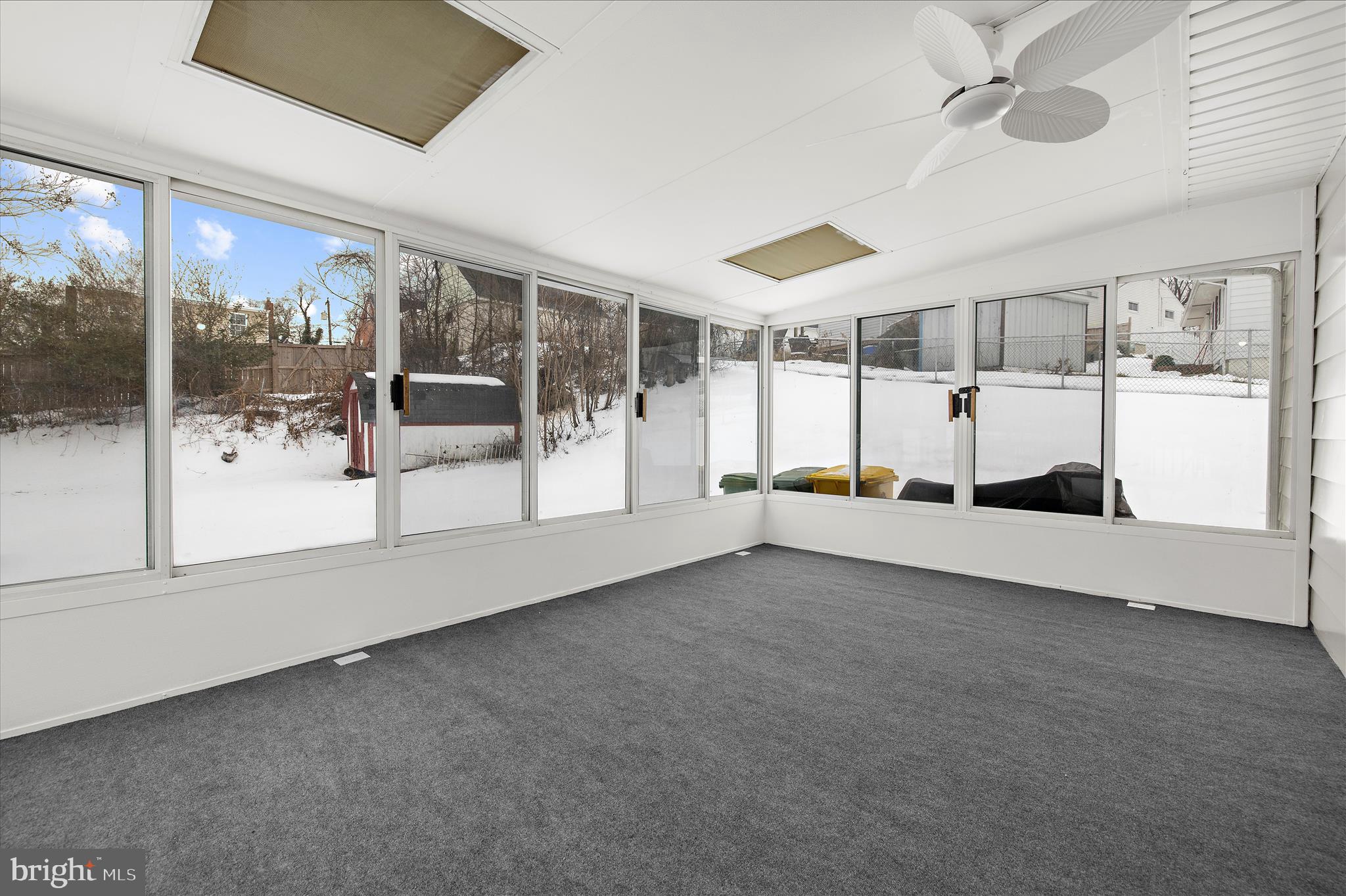 ROLAND TERRACE - Residential