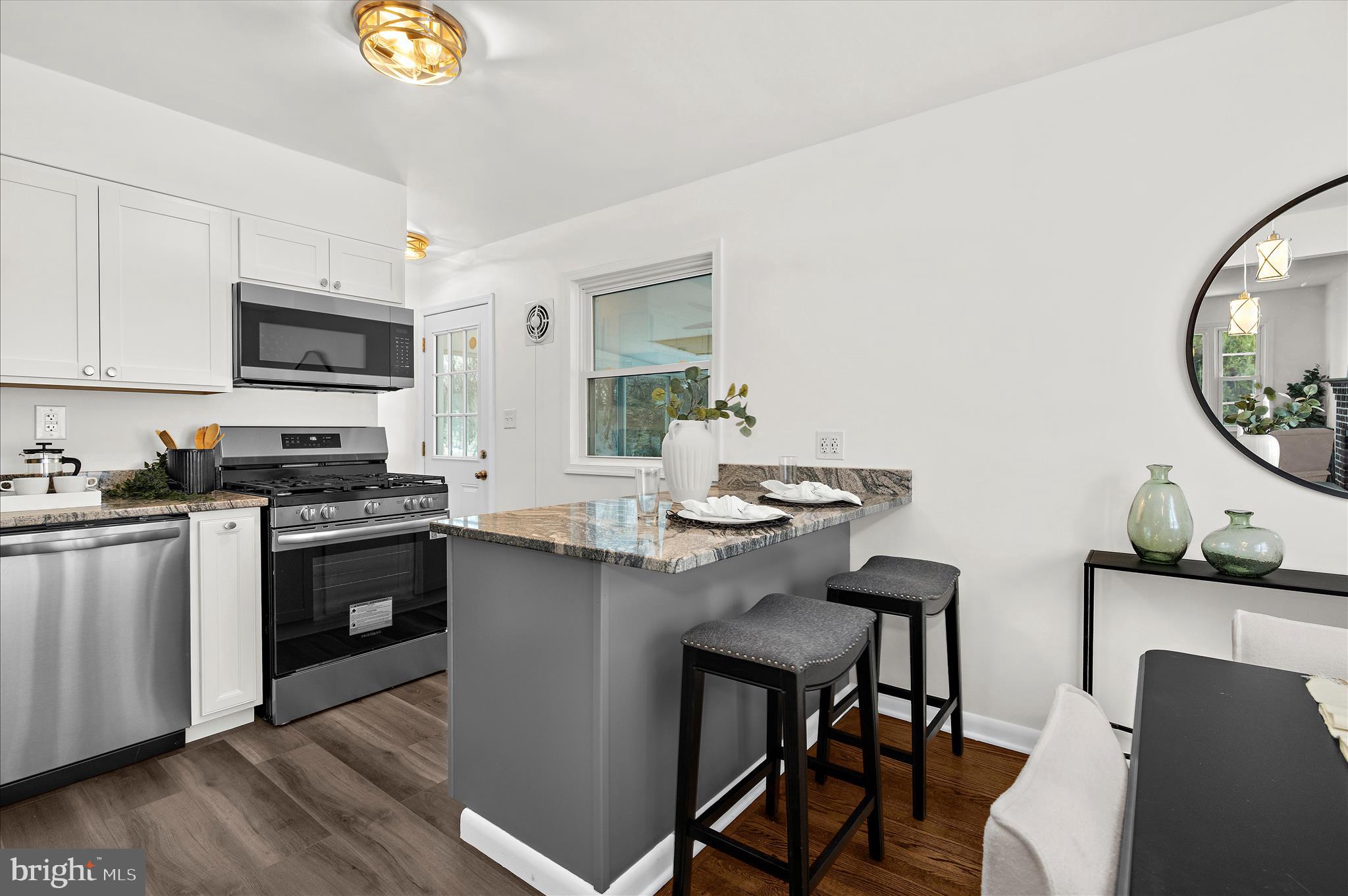 ROLAND TERRACE - Residential