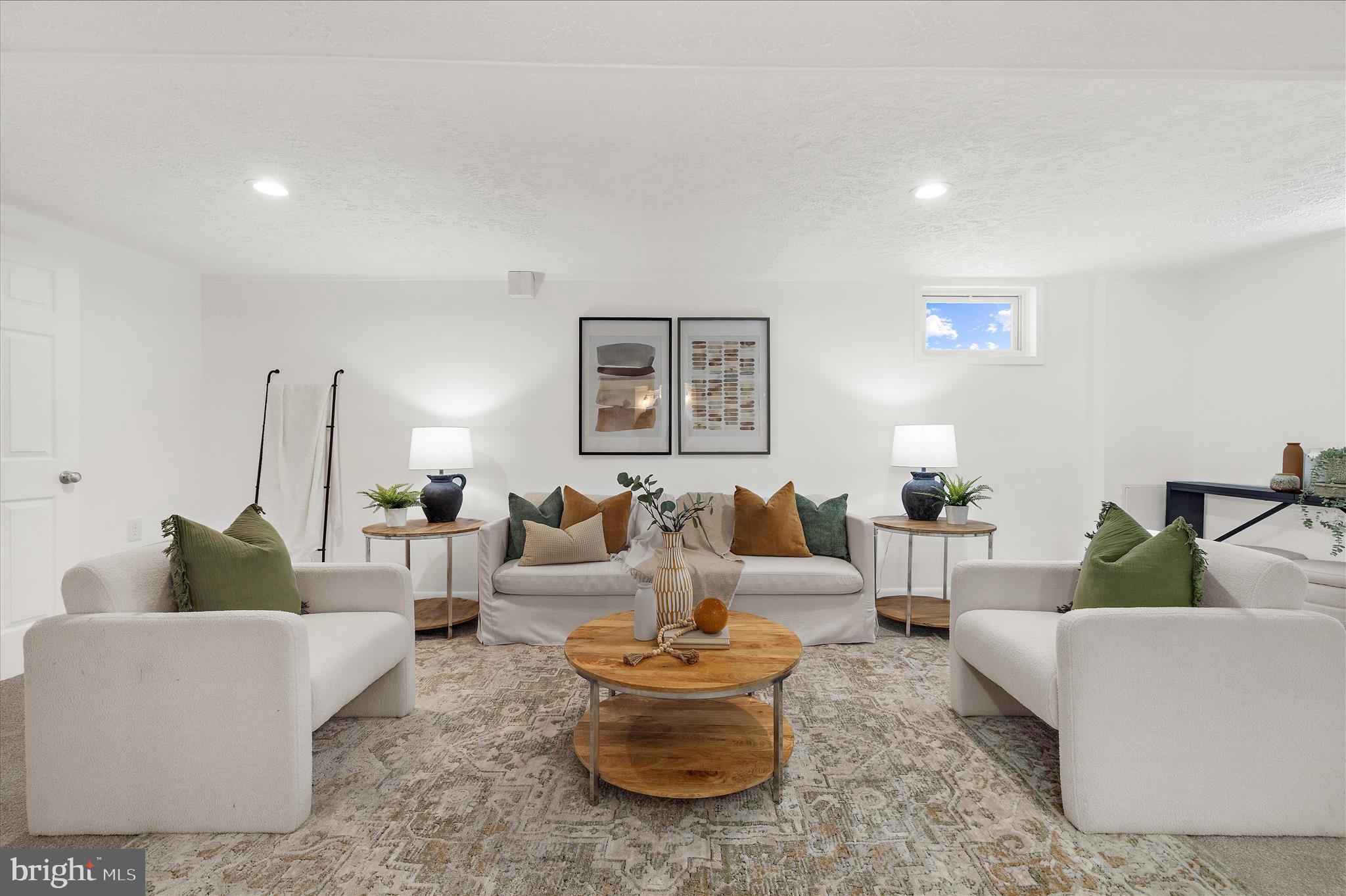 ROLAND TERRACE - Residential