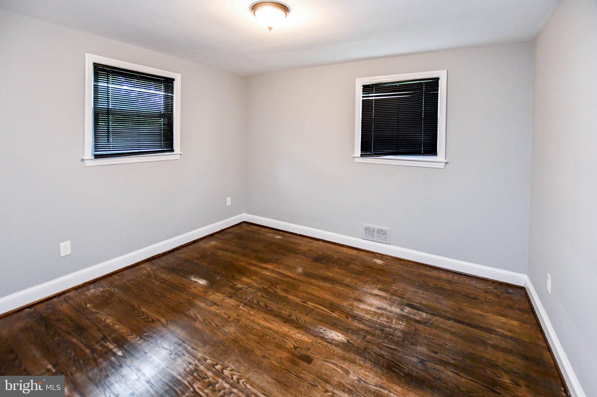 BRADBURY PARK - Residential