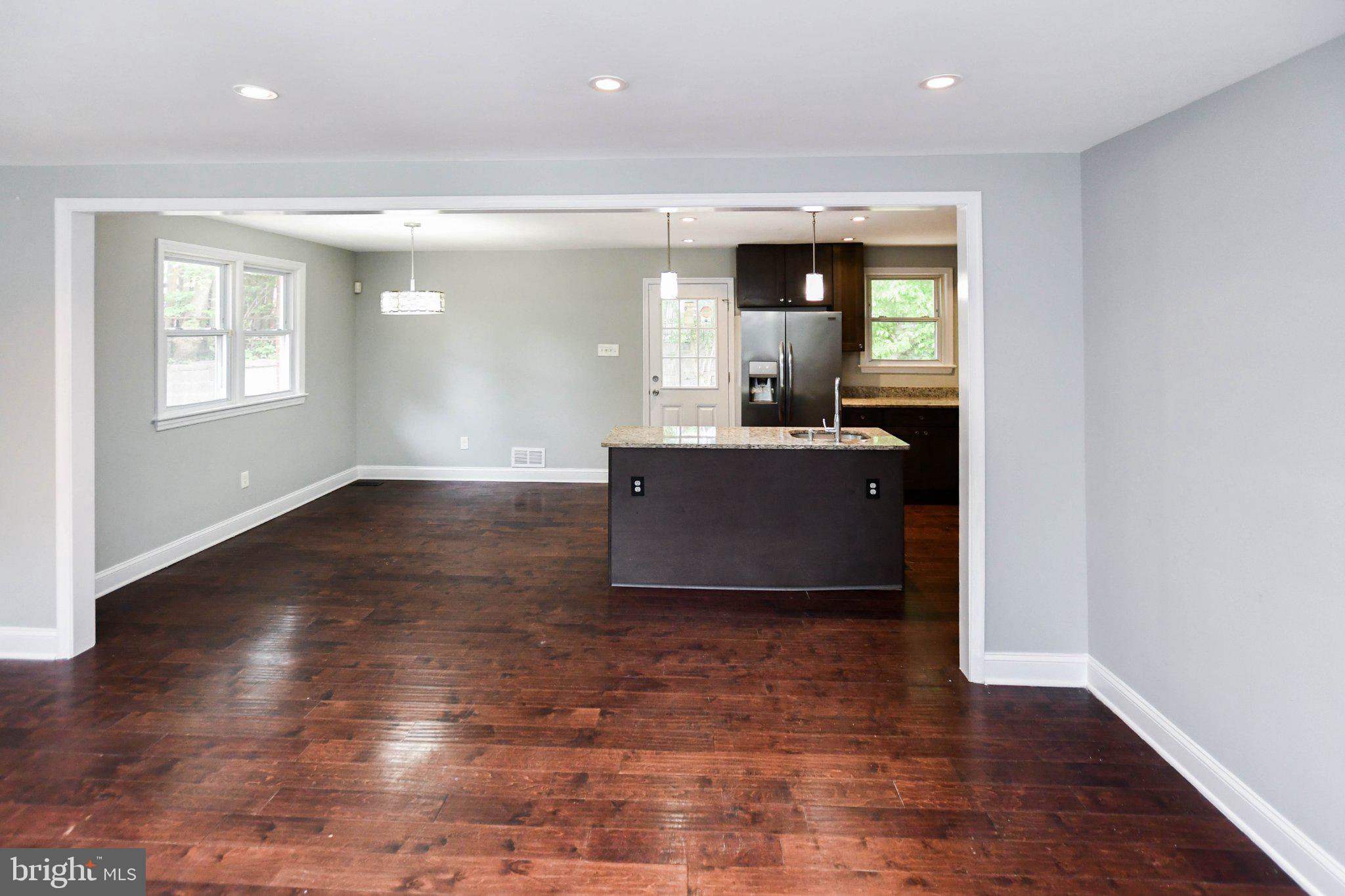 BRADBURY PARK - Residential