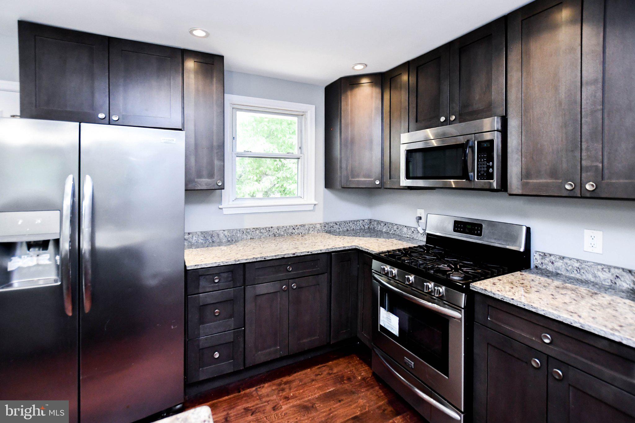 BRADBURY PARK - Residential