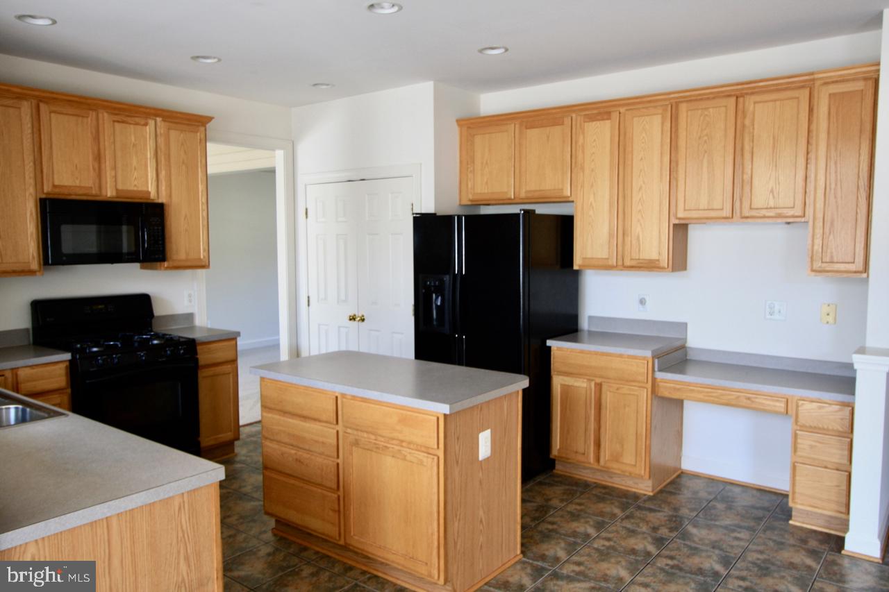 HAGERS CROSSING - Residential Lease