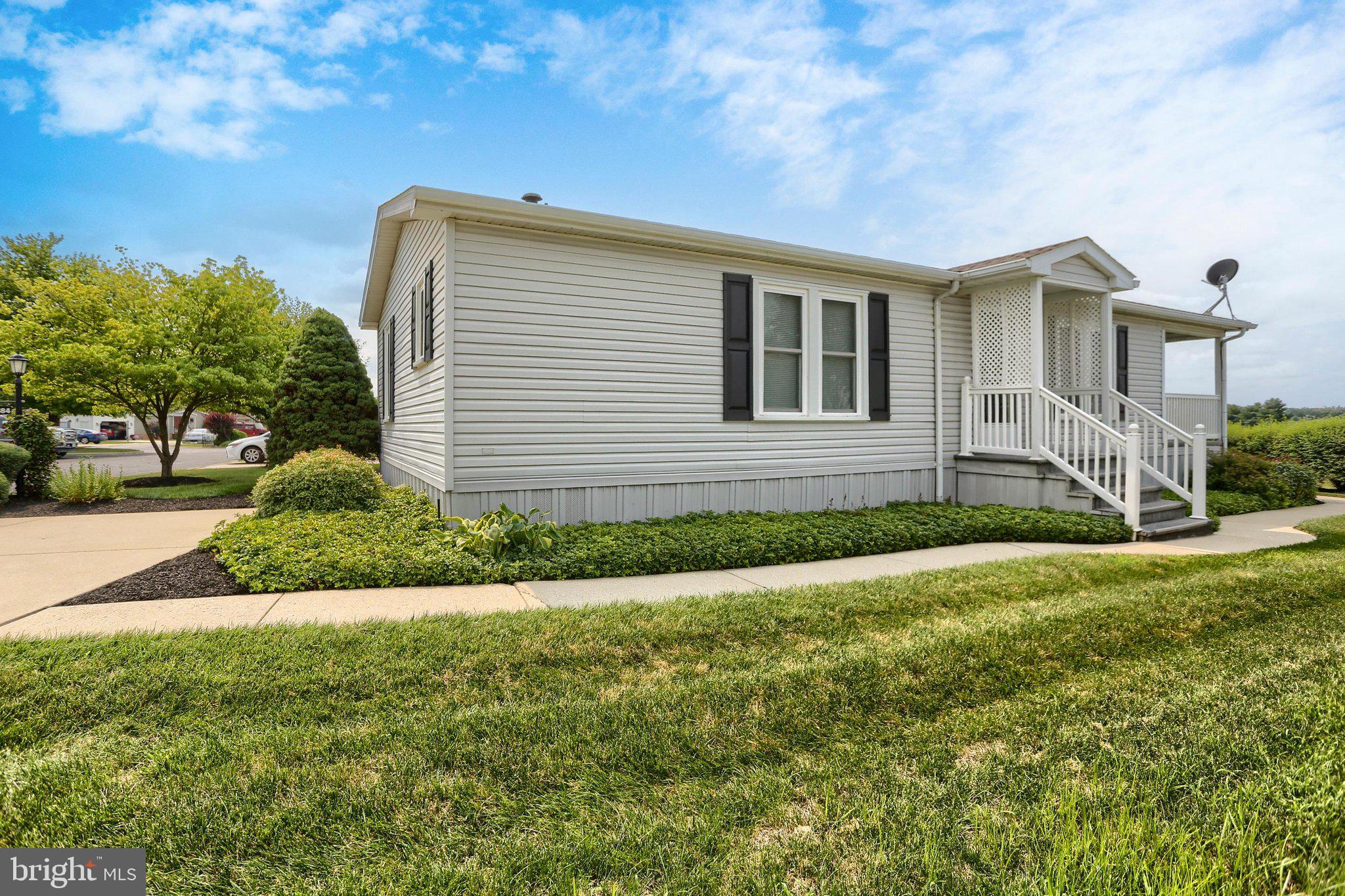 384 W SPRUCE STREET