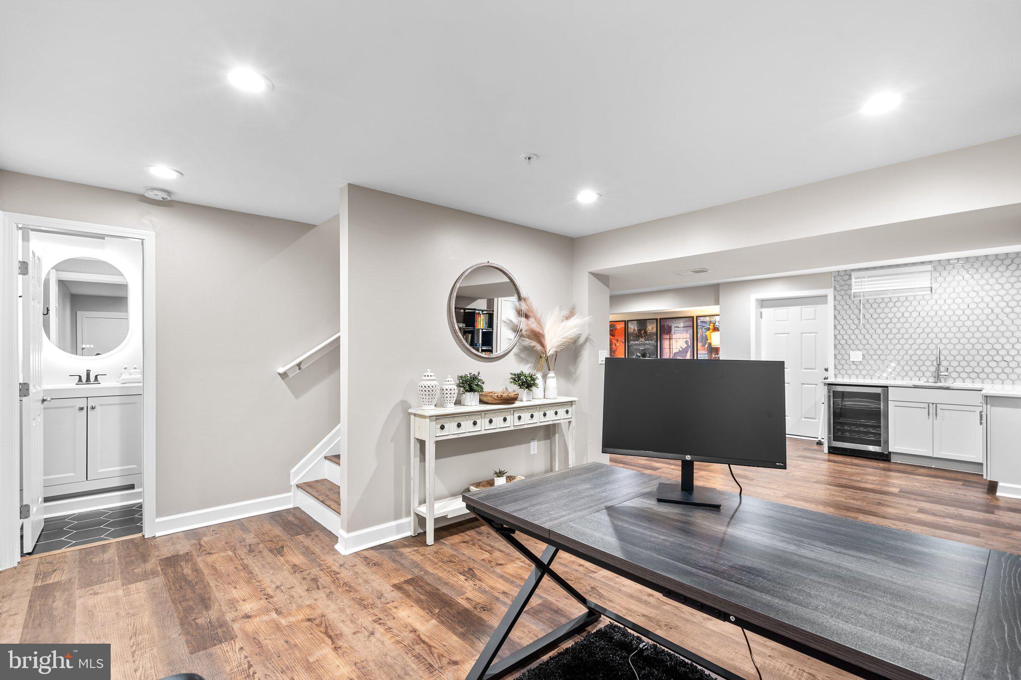 KINGSVIEW - Residential