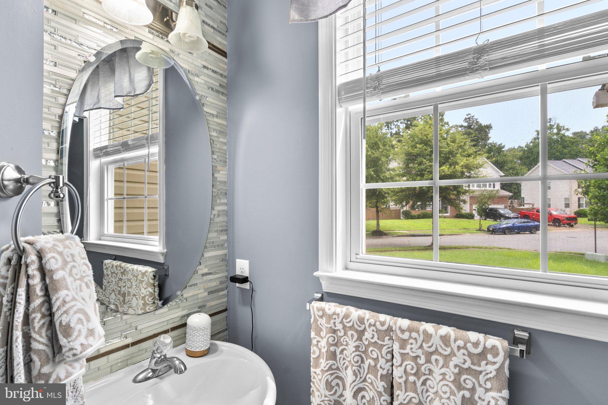 KINGSVIEW - Residential