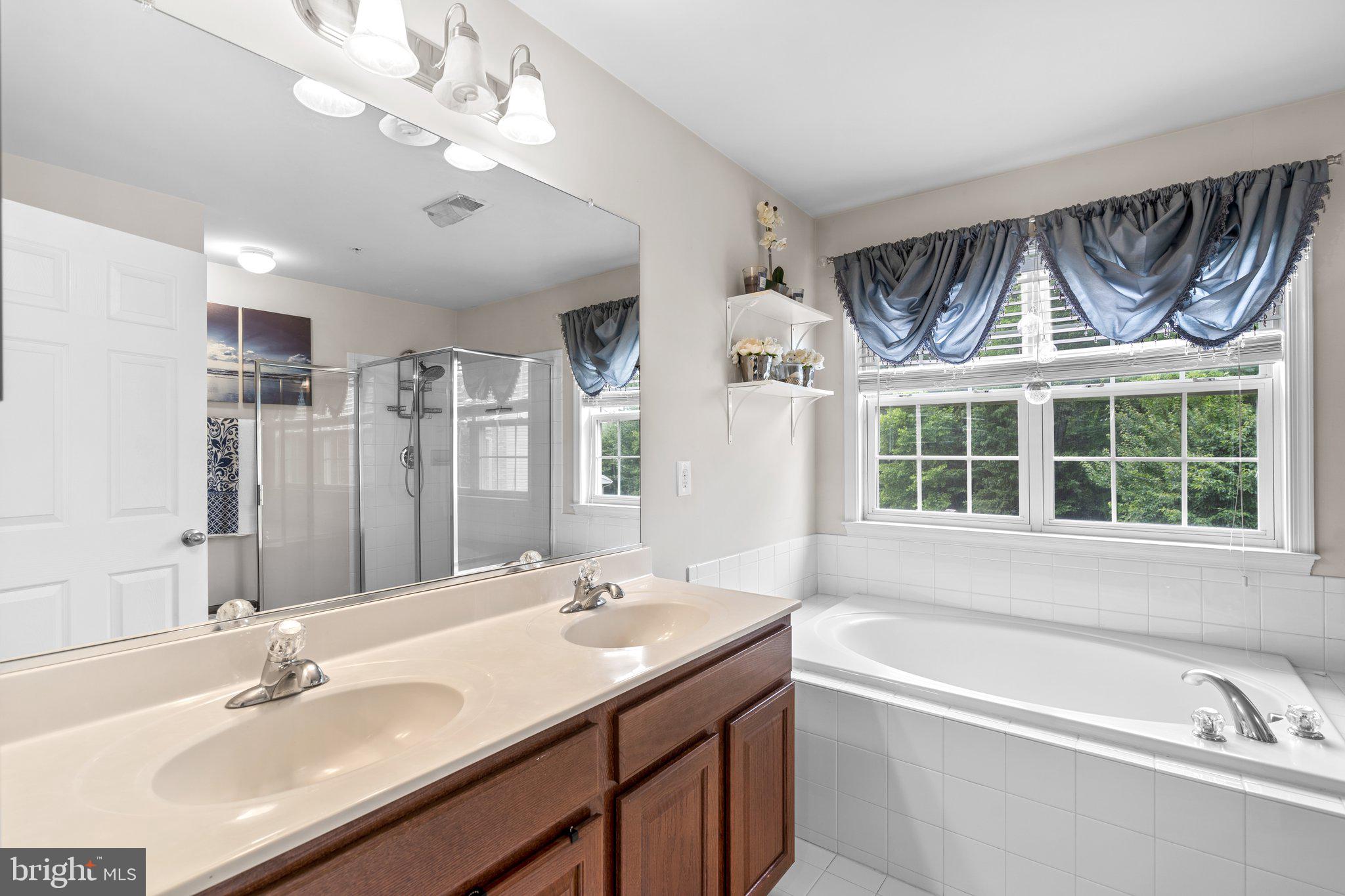 KINGSVIEW - Residential