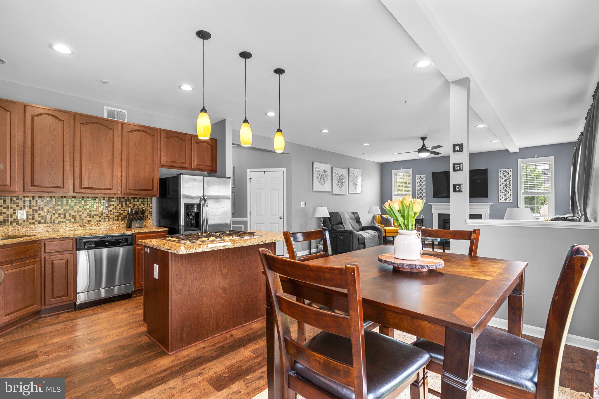 KINGSVIEW - Residential