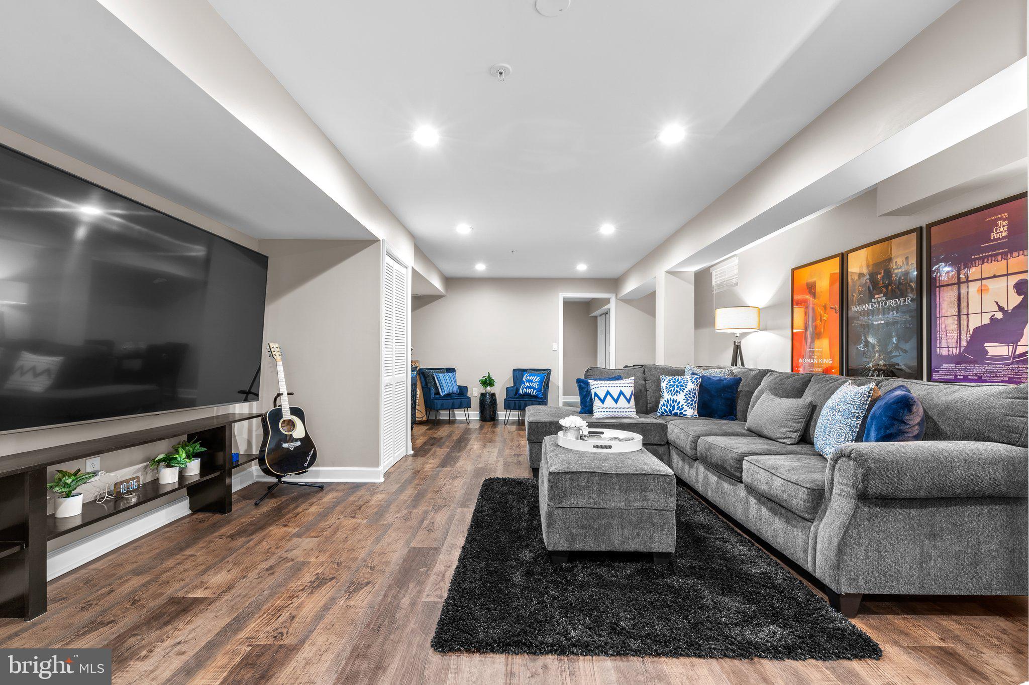 KINGSVIEW - Residential