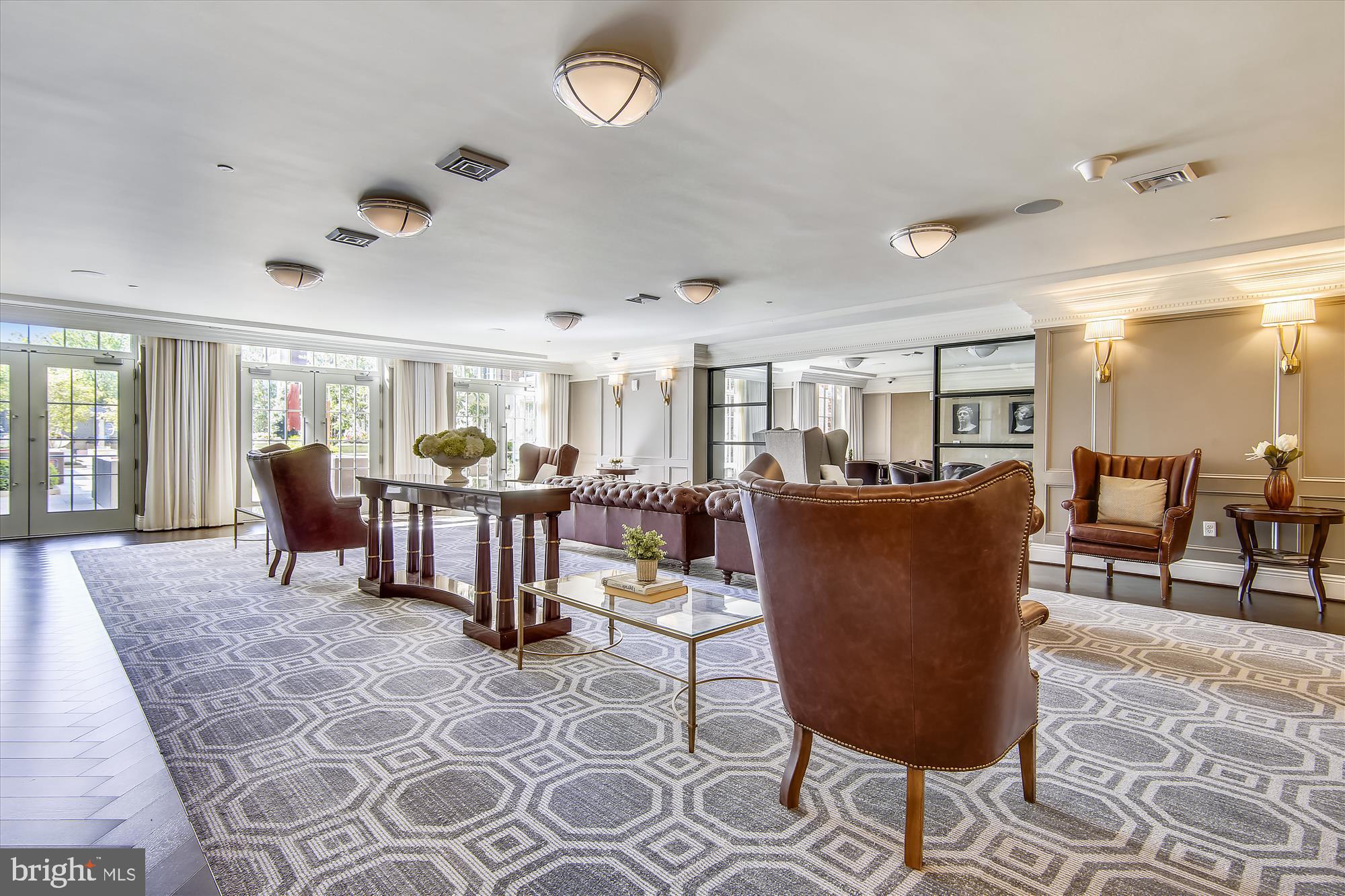 THE SIGNET - Residential