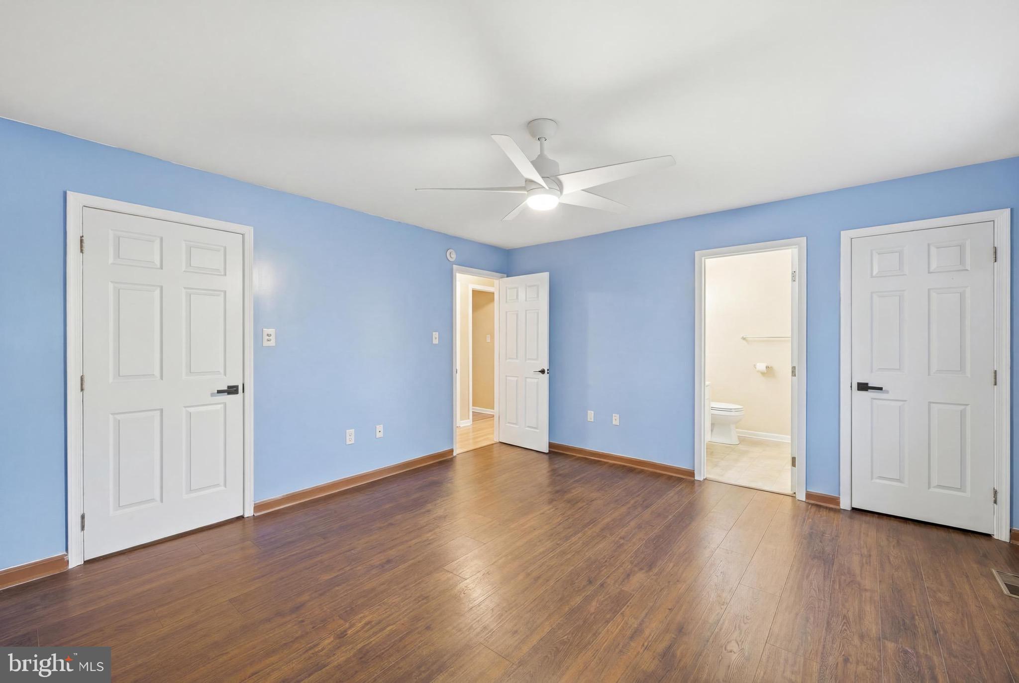 LAUREL RIDGE - Residential