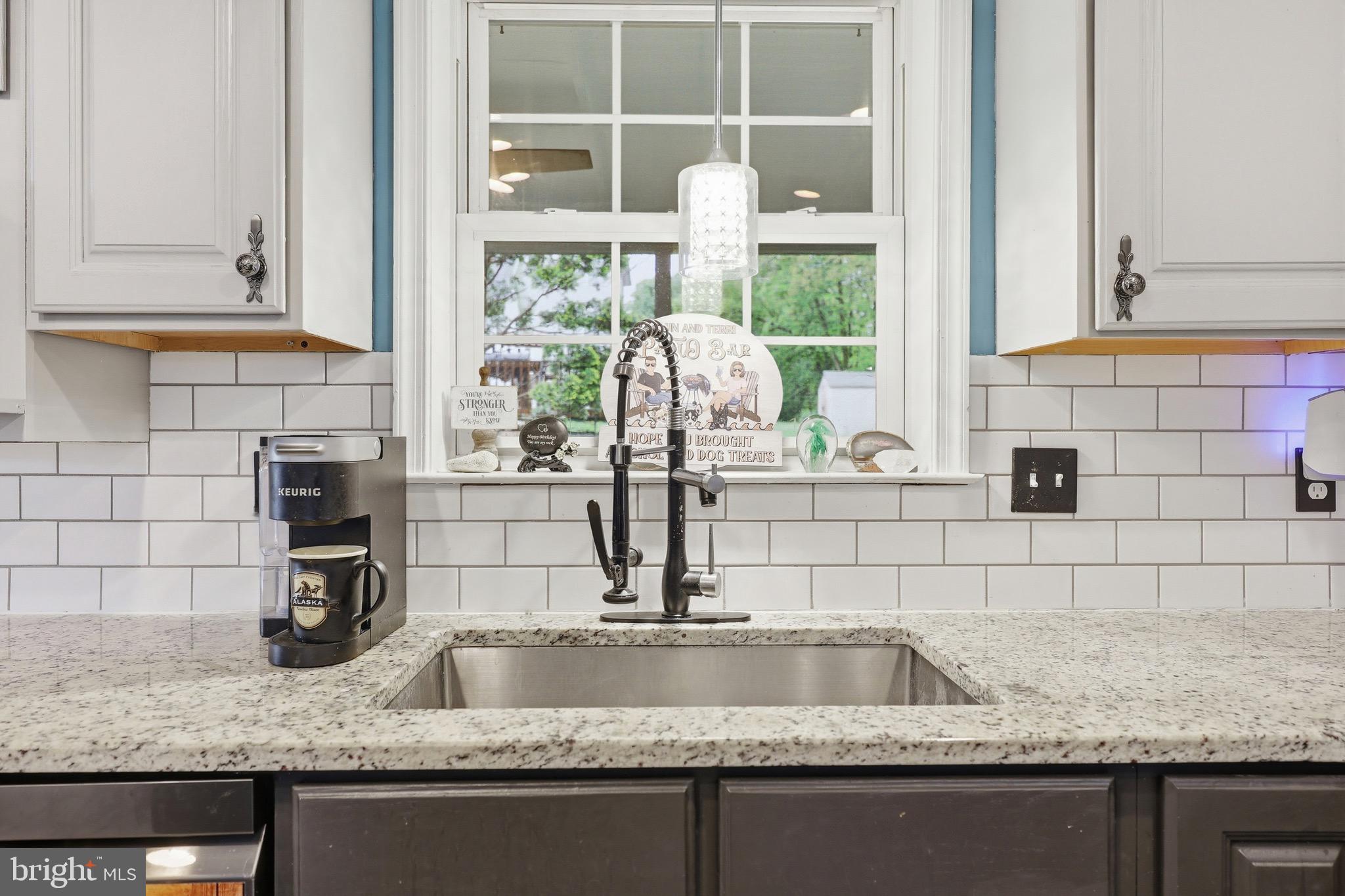 LAUREL RIDGE - Residential