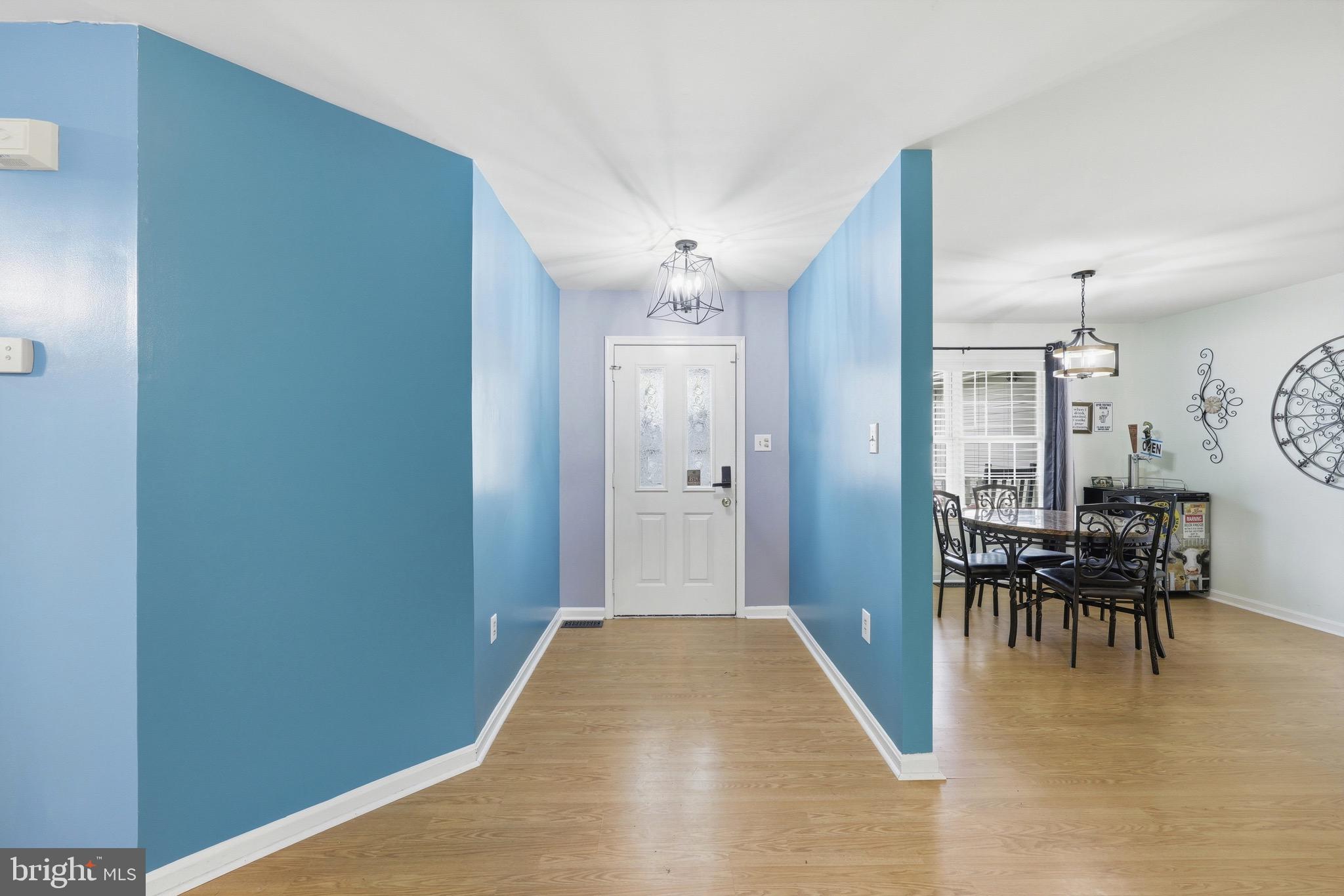 LAUREL RIDGE - Residential