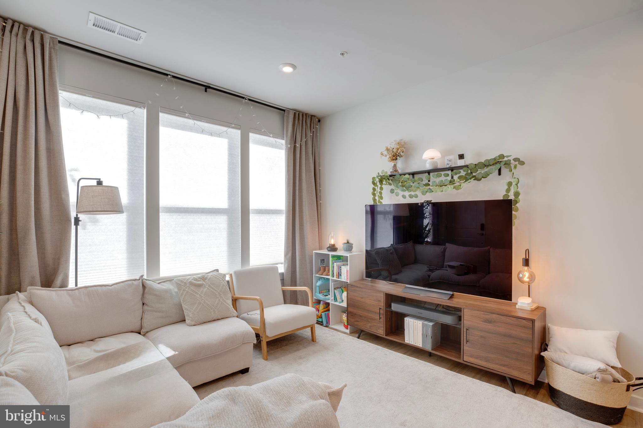 WESTFIELD - Residential