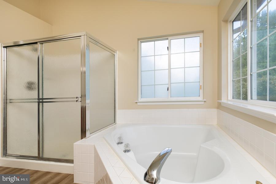 BLOOMS CROSSING - Residential