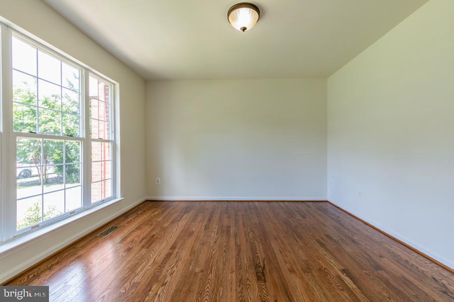 BLOOMS CROSSING - Residential