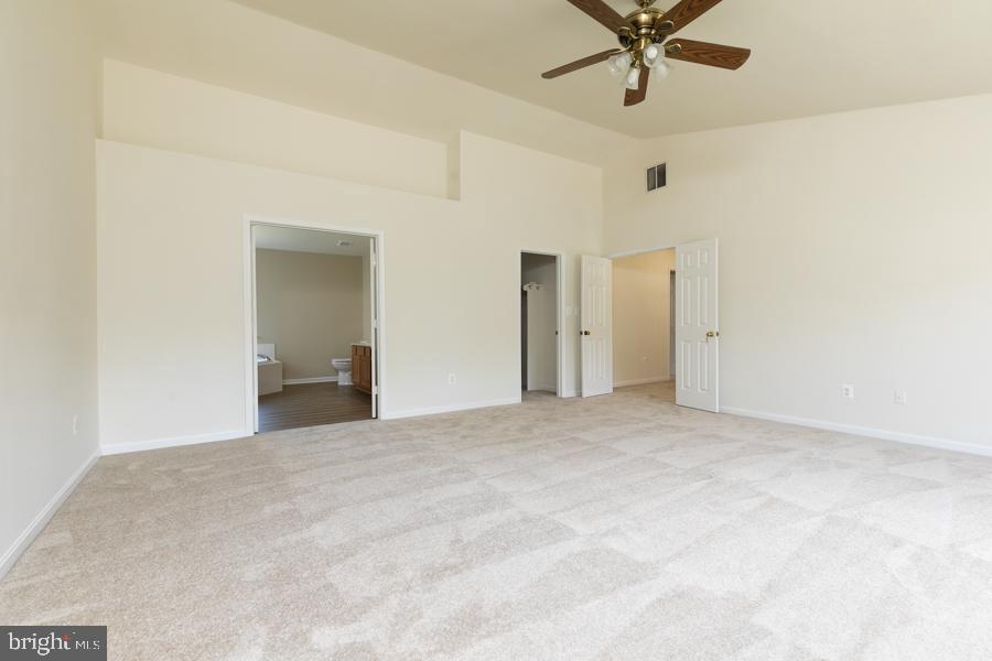 BLOOMS CROSSING - Residential