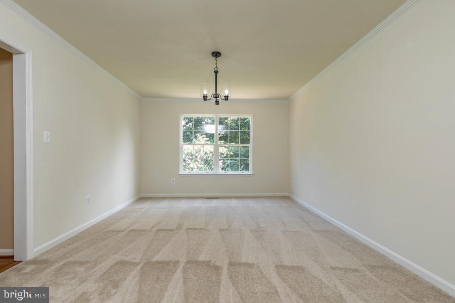 BLOOMS CROSSING - Residential