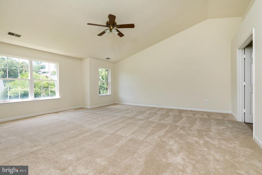 BLOOMS CROSSING - Residential