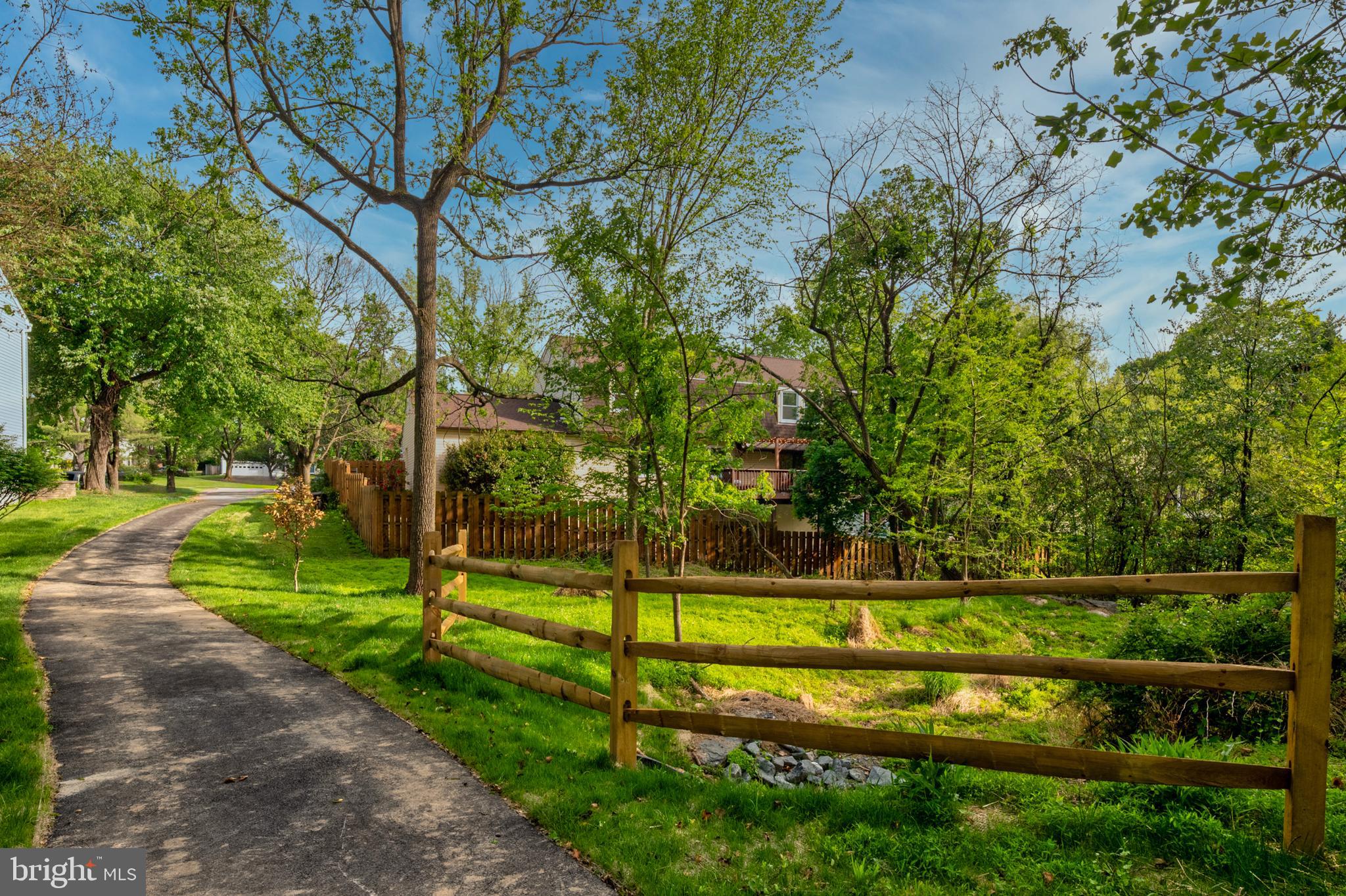VILLAGE OF OWEN BROWN - Residential