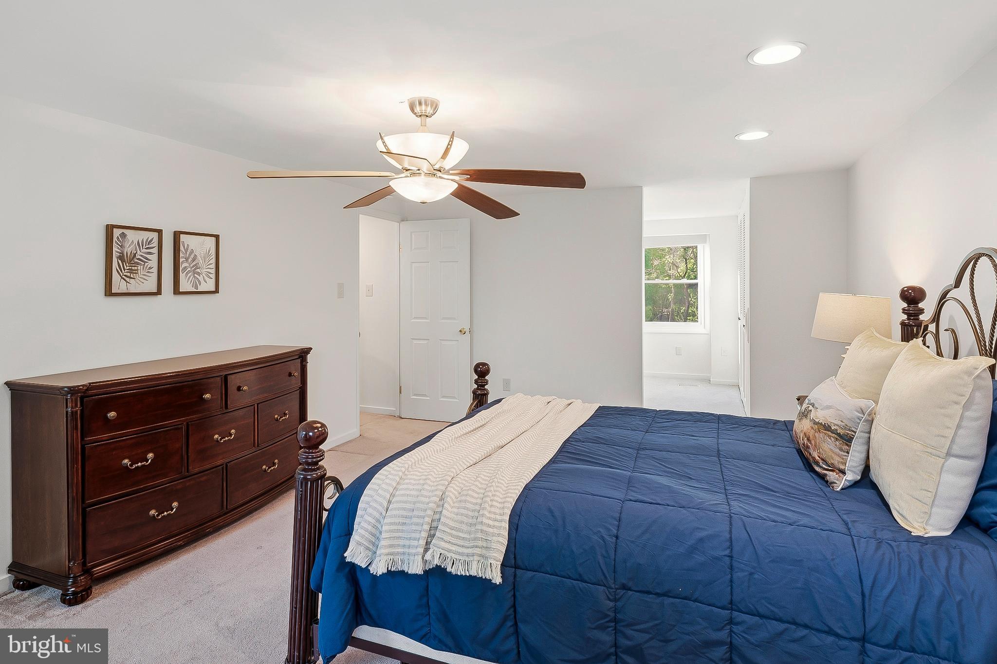 VILLAGE OF OWEN BROWN - Residential