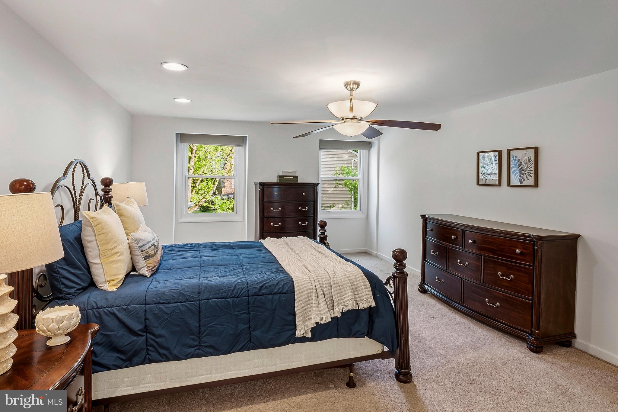 VILLAGE OF OWEN BROWN - Residential