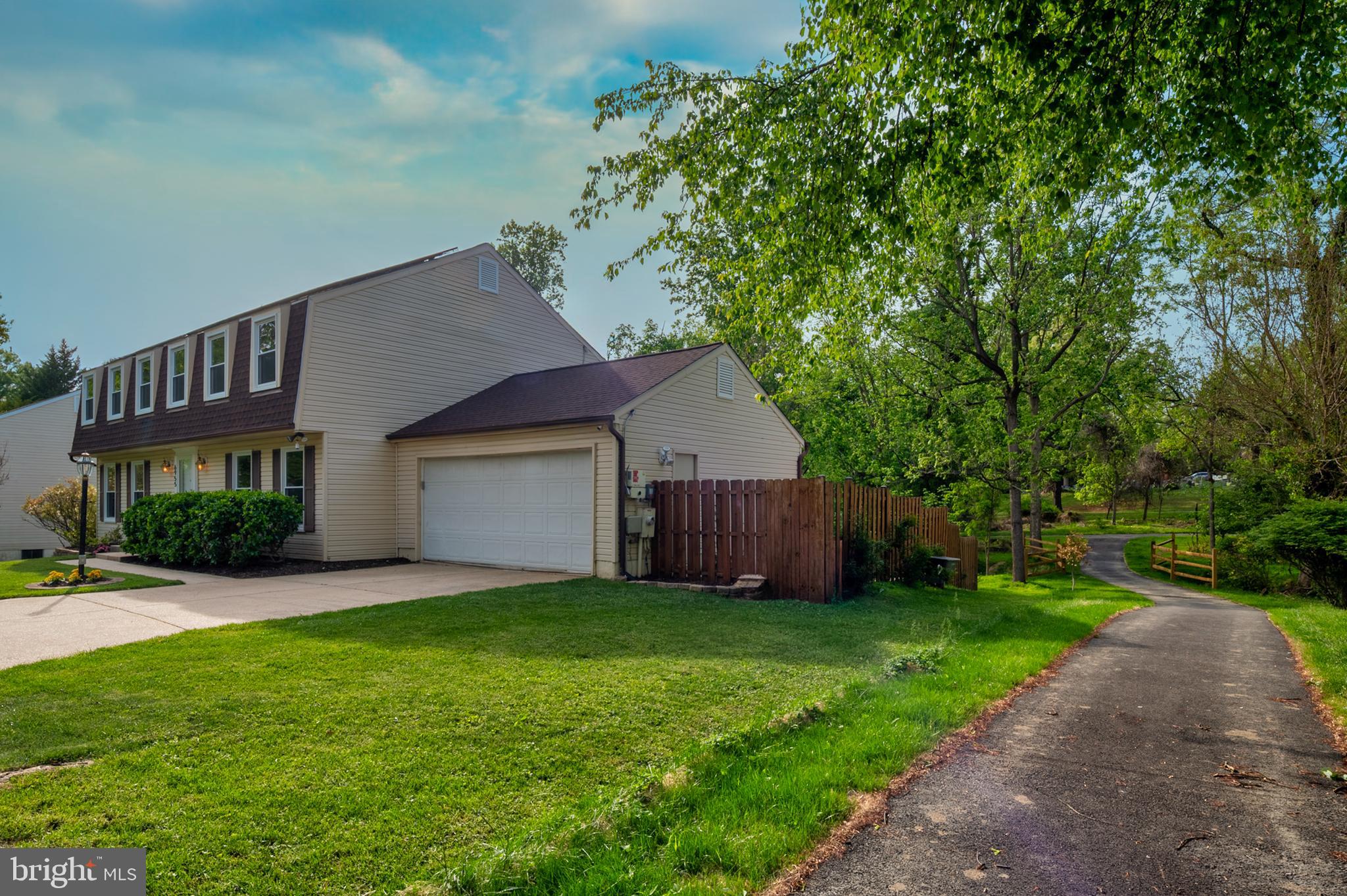 VILLAGE OF OWEN BROWN - Residential