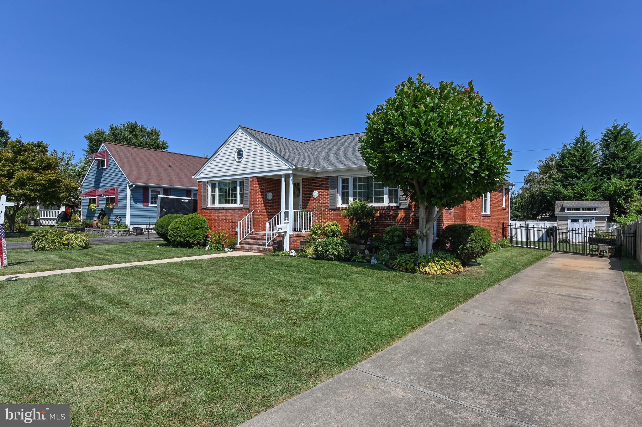 EAST LINTHICUM HEIGHTS - Residential