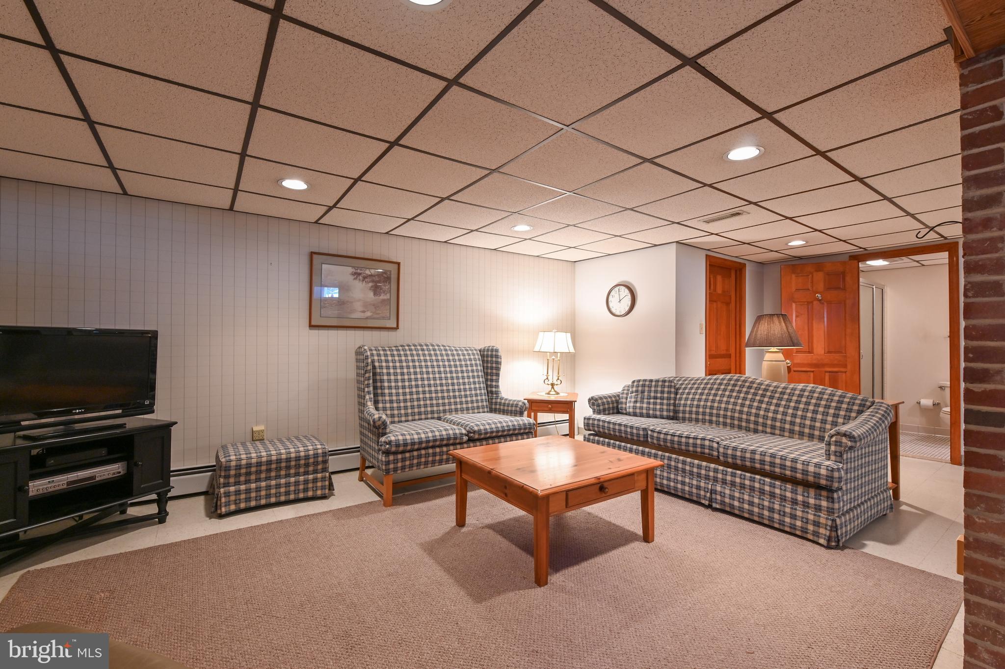 EAST LINTHICUM HEIGHTS - Residential