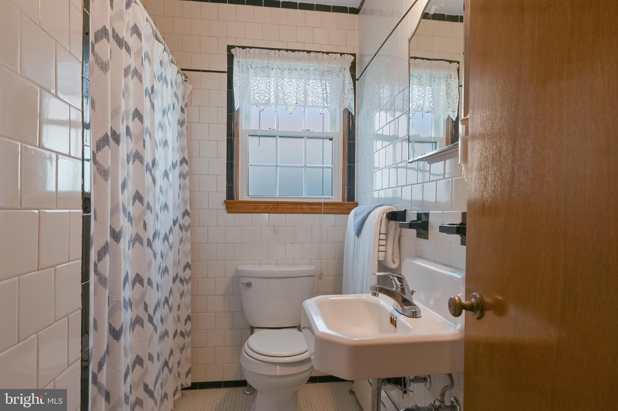 EAST LINTHICUM HEIGHTS - Residential