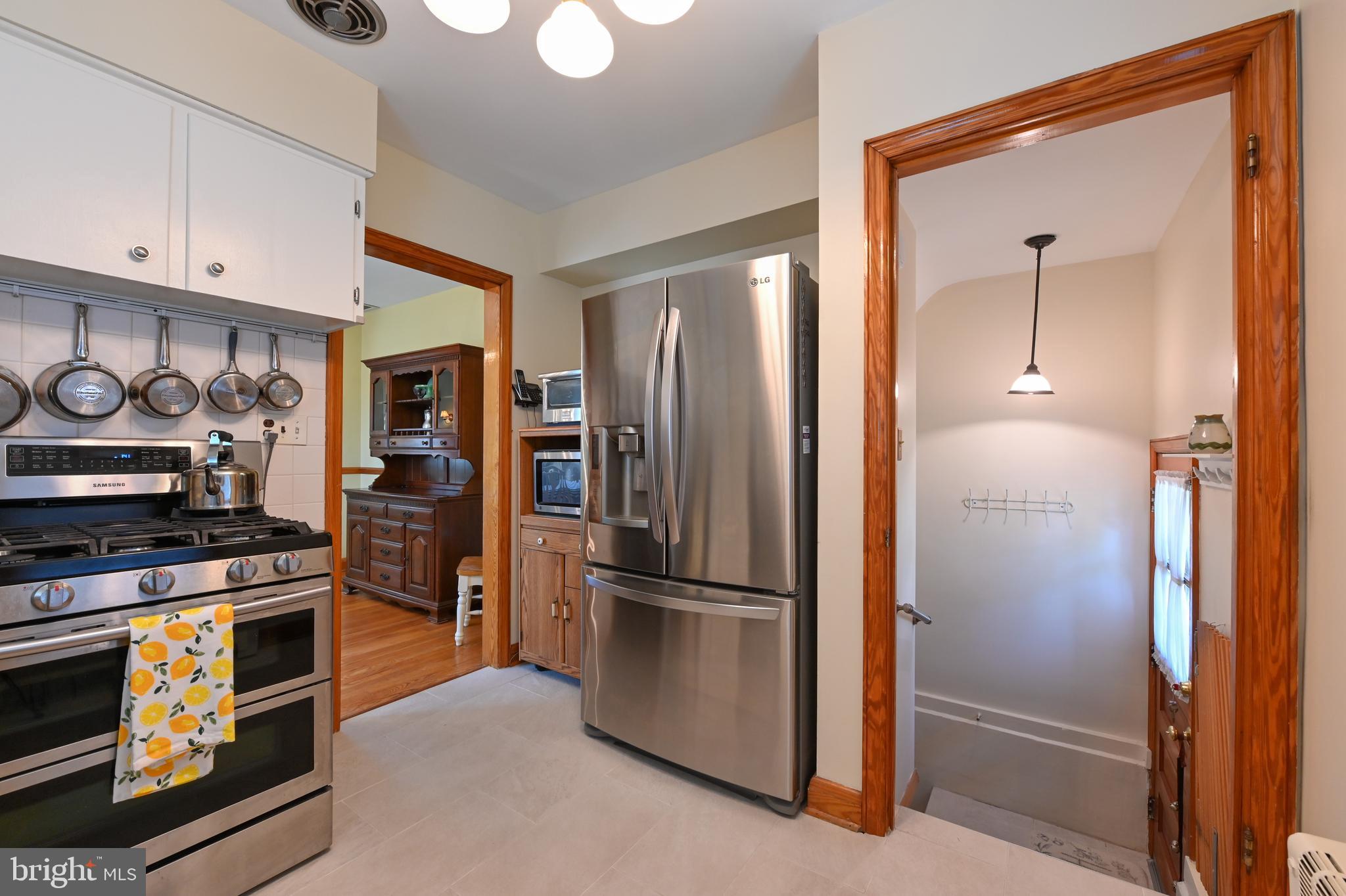 EAST LINTHICUM HEIGHTS - Residential