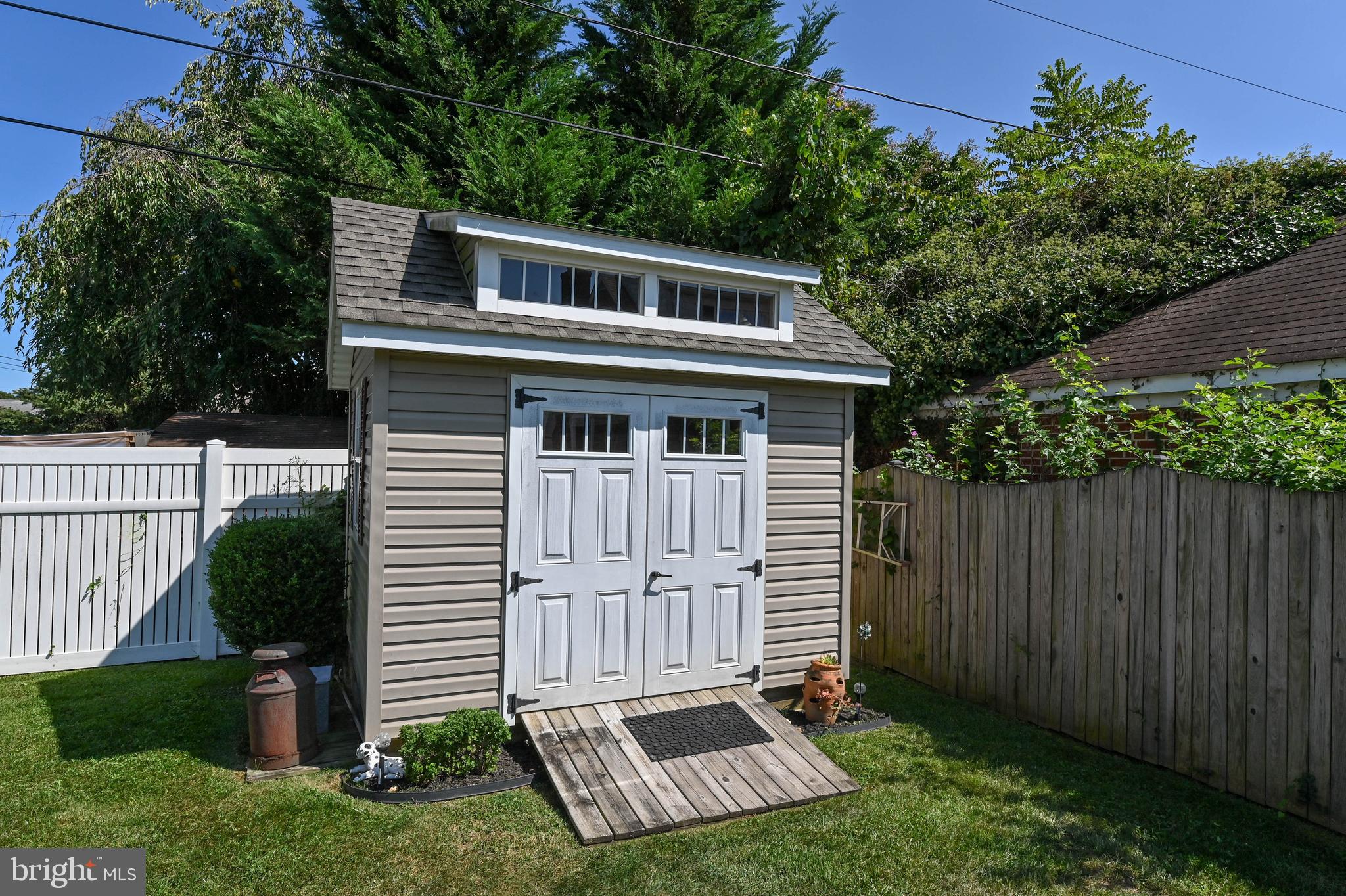 EAST LINTHICUM HEIGHTS - Residential