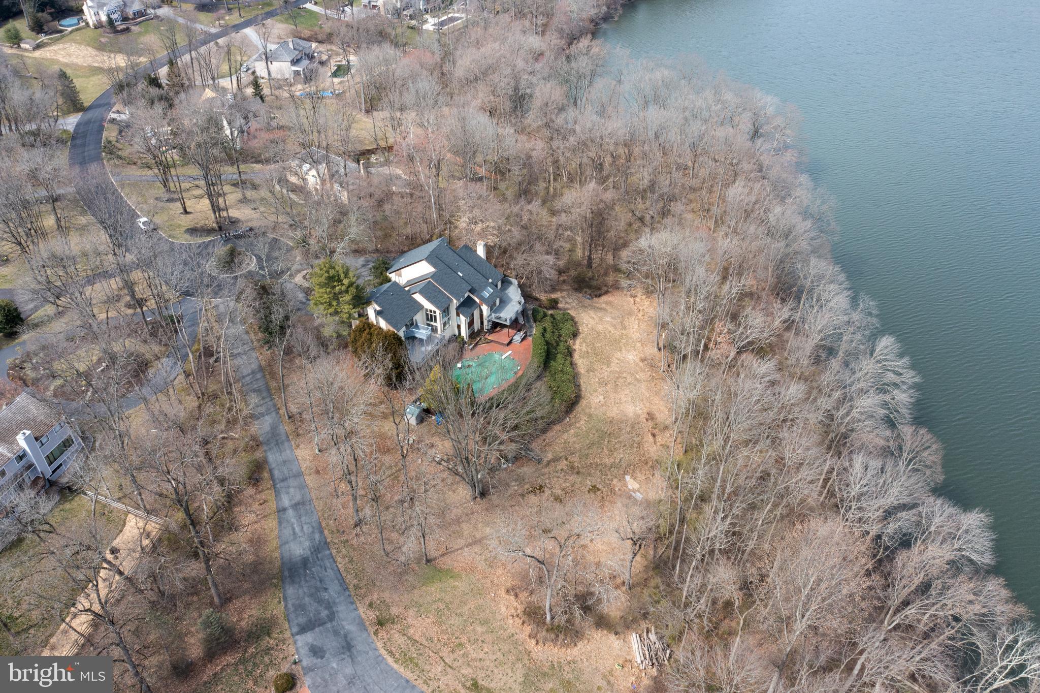 SPRINGTON POINTE - Residential