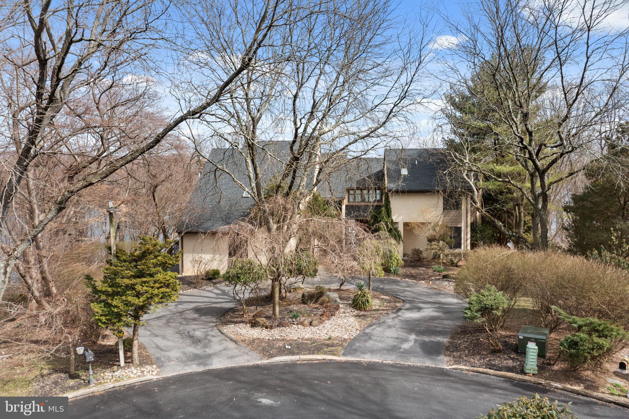 SPRINGTON POINTE - Residential