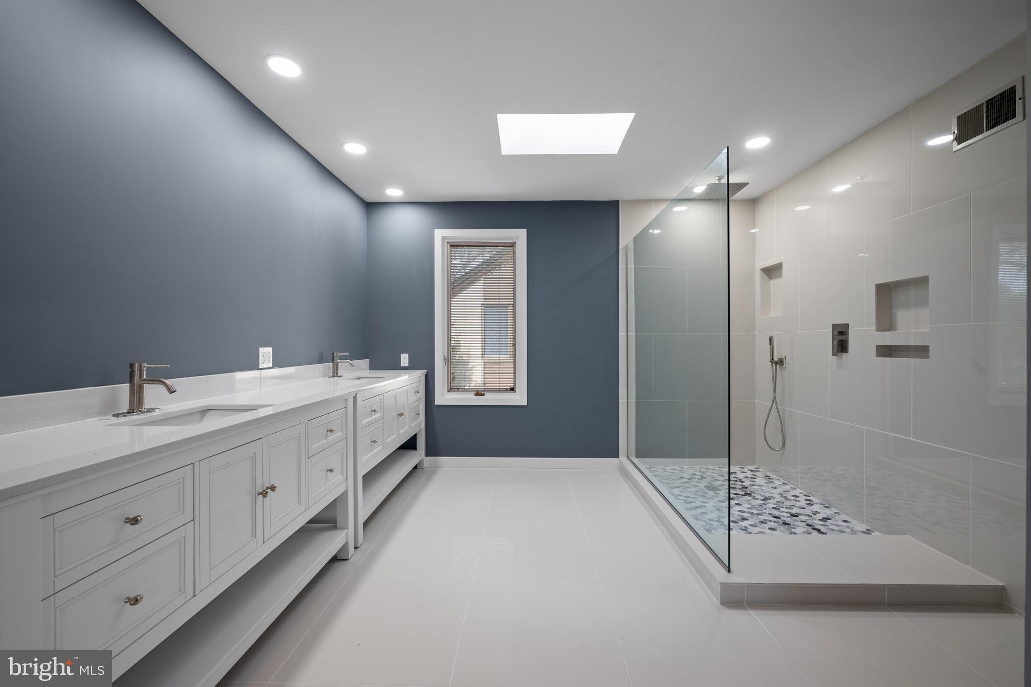 SPRINGTON POINTE - Residential