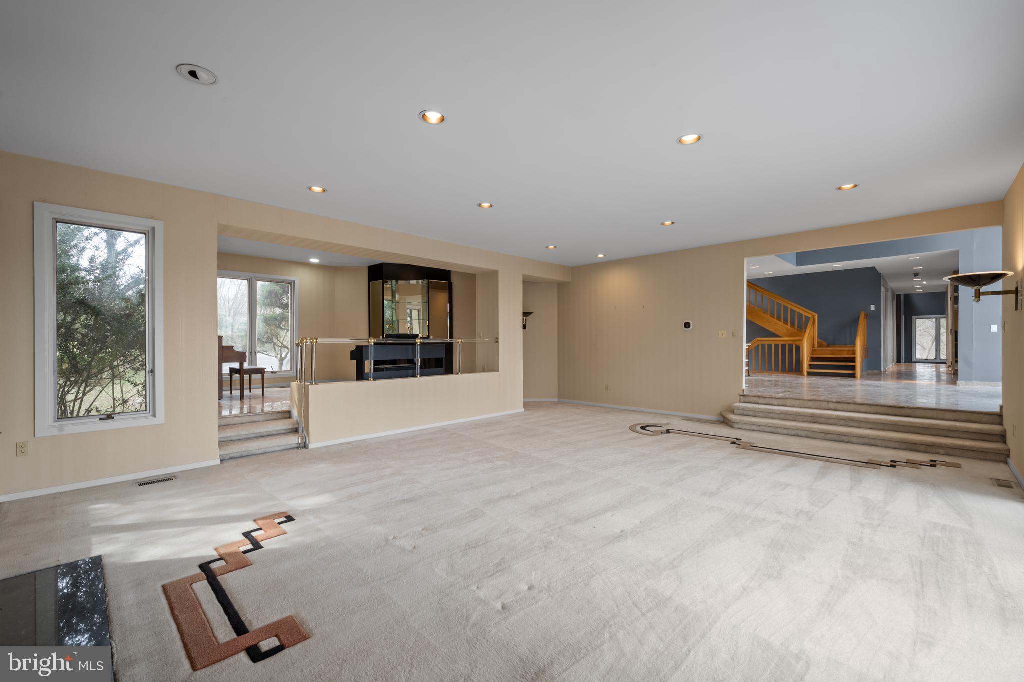 SPRINGTON POINTE - Residential