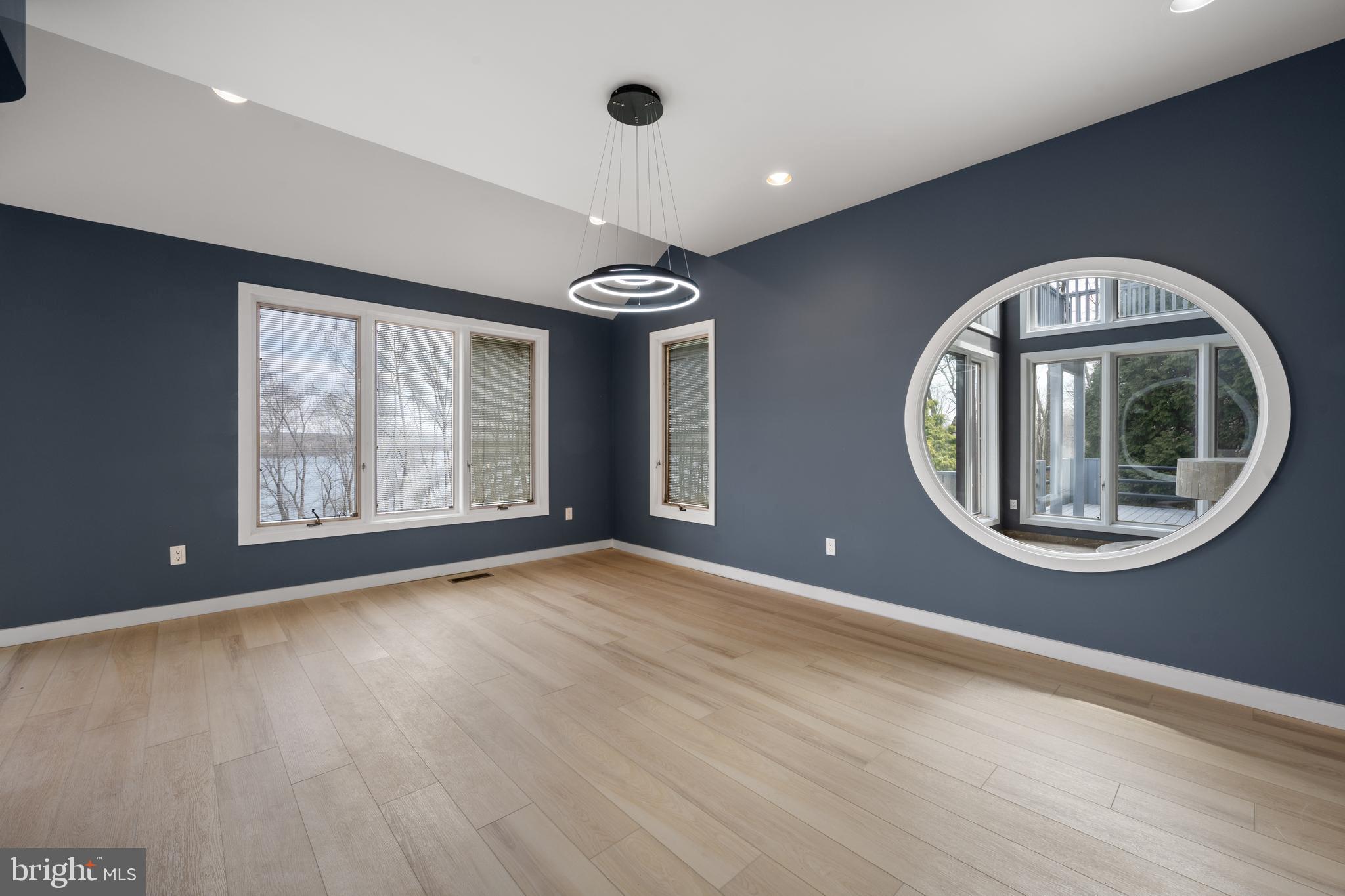 SPRINGTON POINTE - Residential